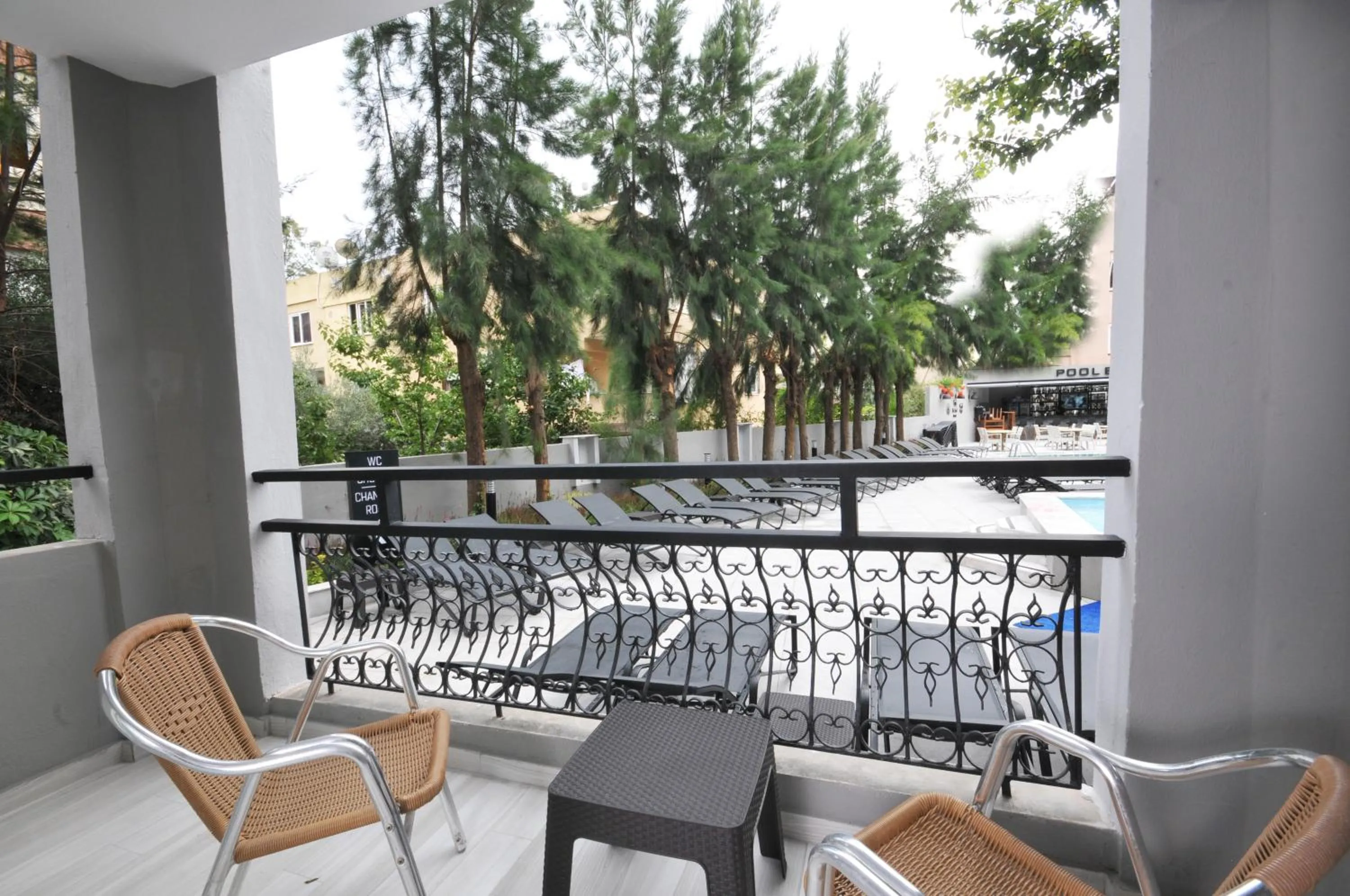 Garden in Club Sema Suite Hotel