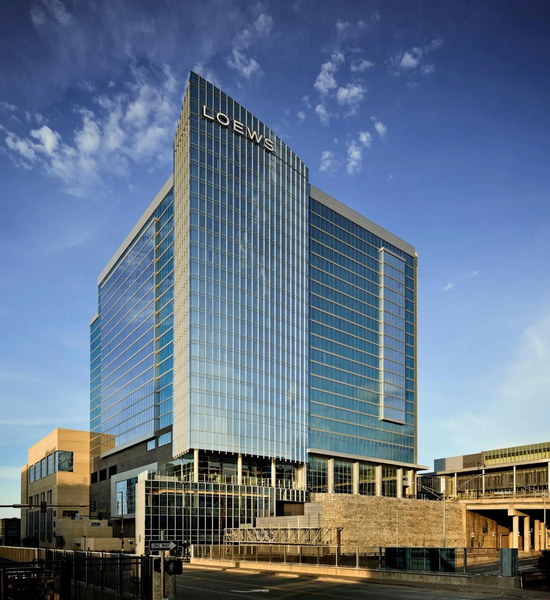 Property building in Loews Kansas City