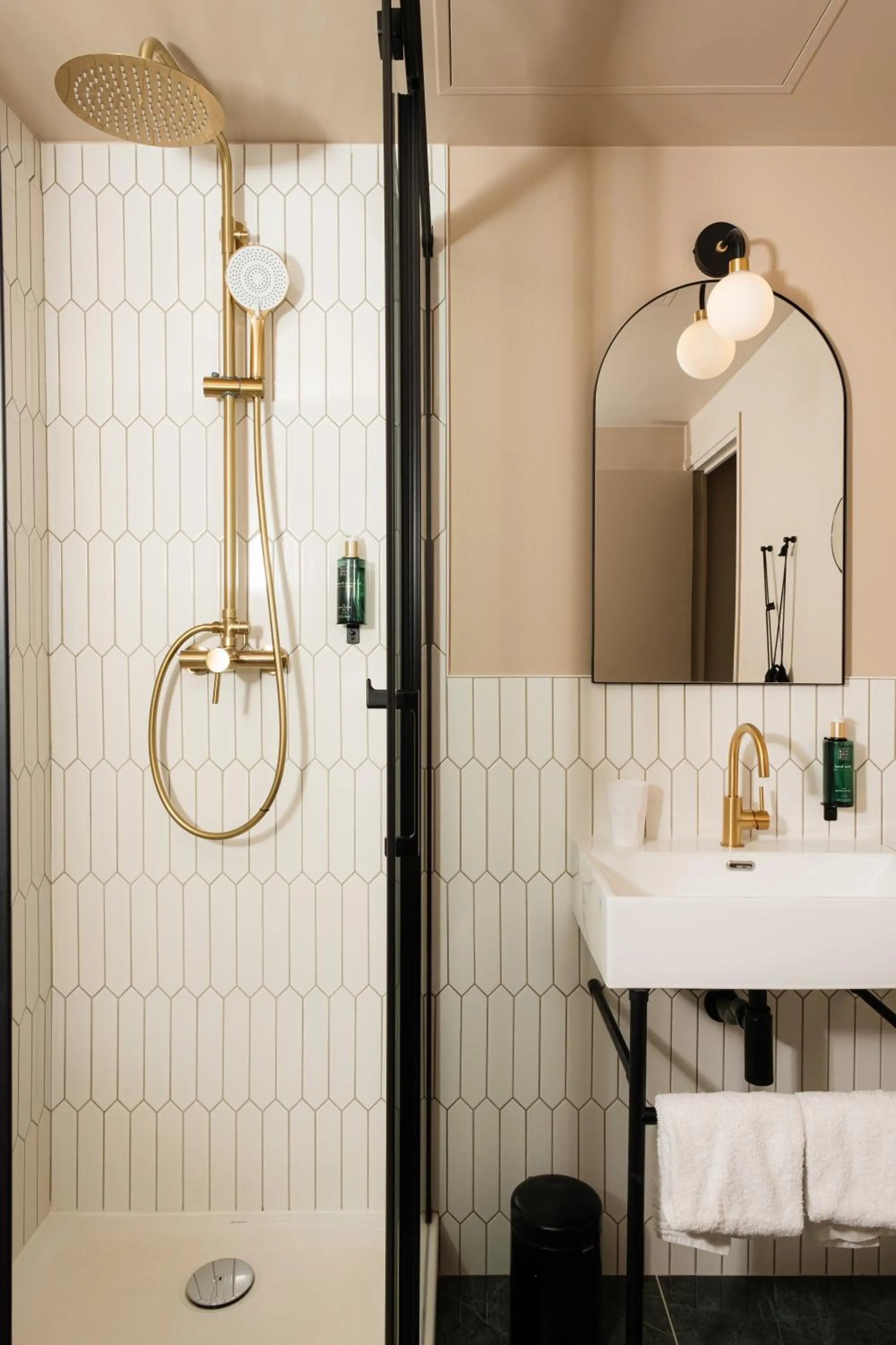 Hôtel Artemisia Montmartre