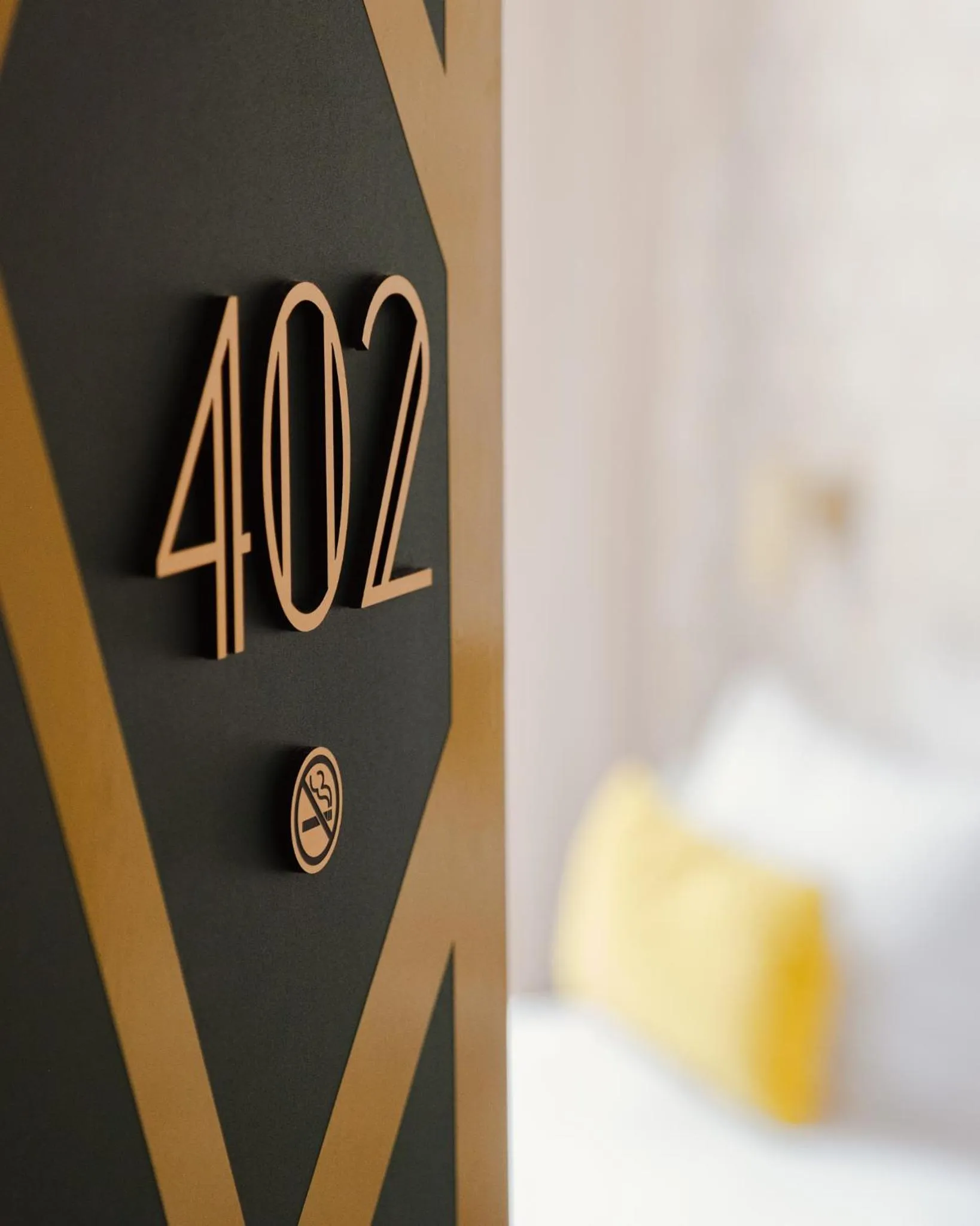 Bed in Hôtel Artemisia Montmartre