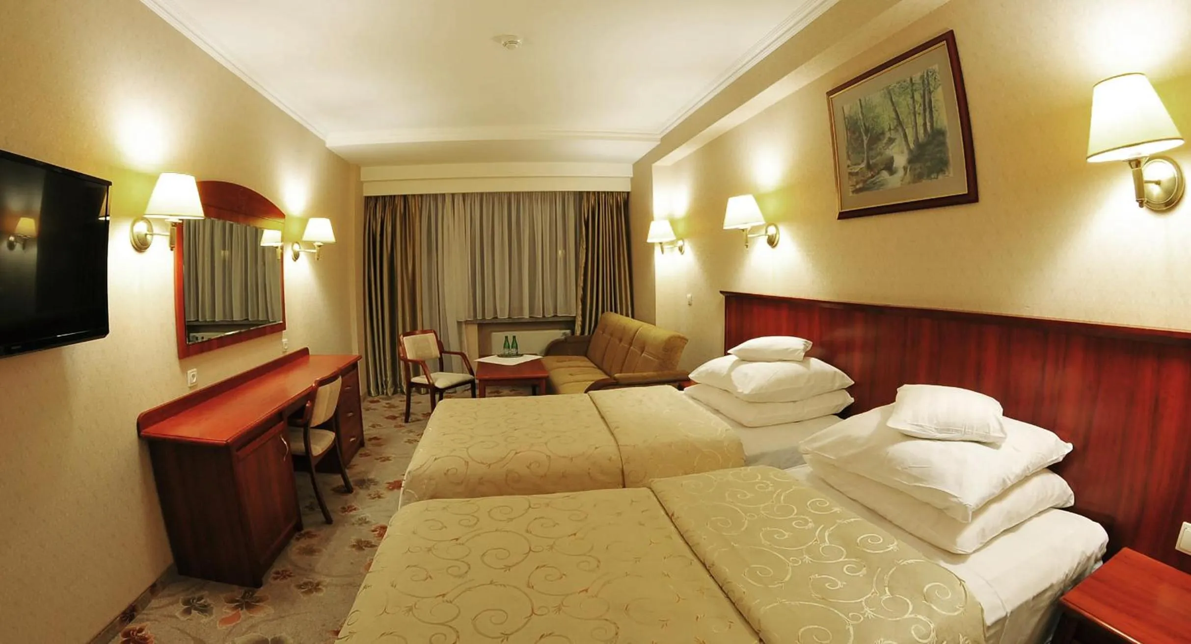 Photo of the whole room, Bed in Hotel Gołębiewski Wisła