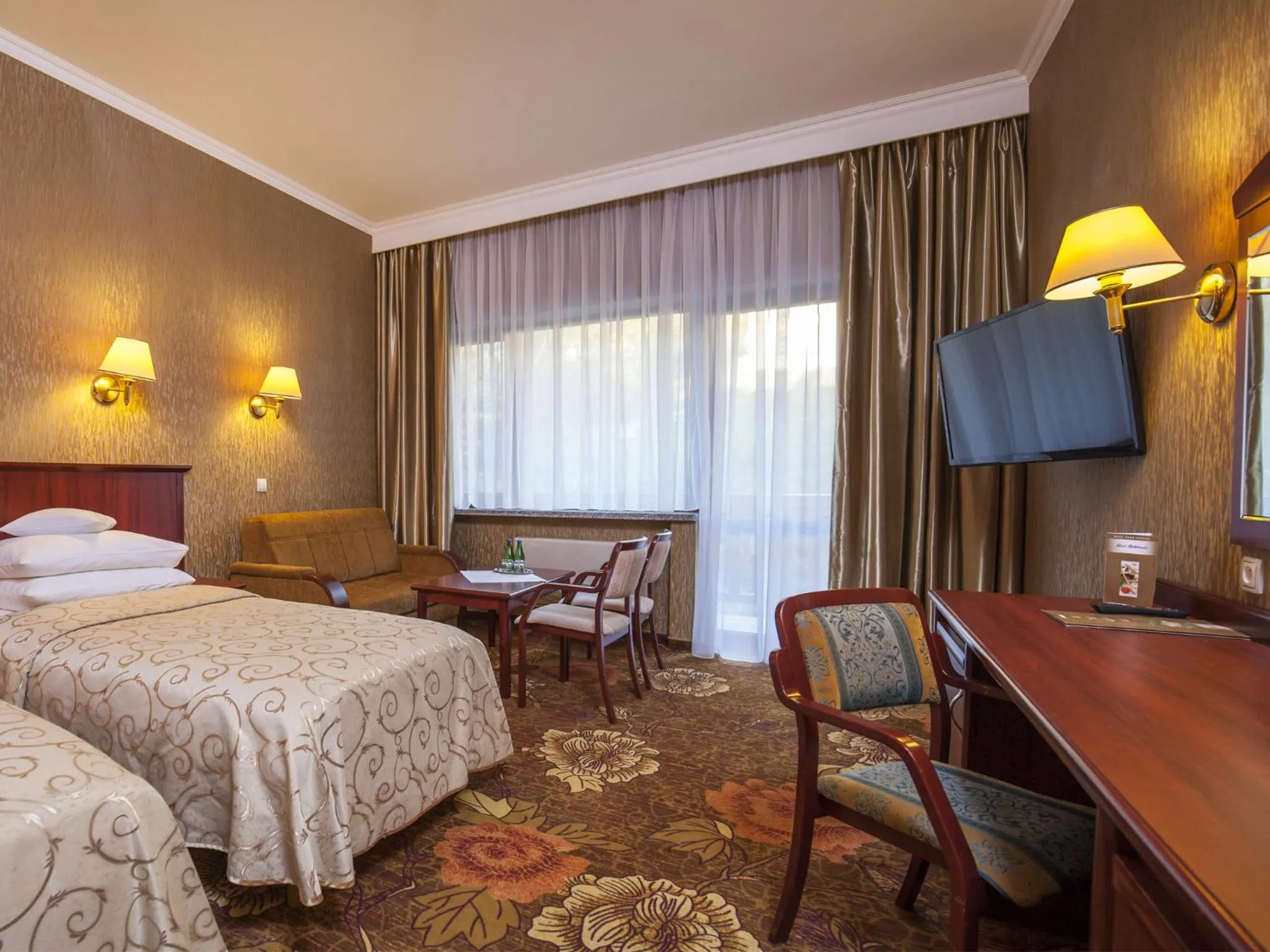 Bed in Hotel Gołębiewski Wisła