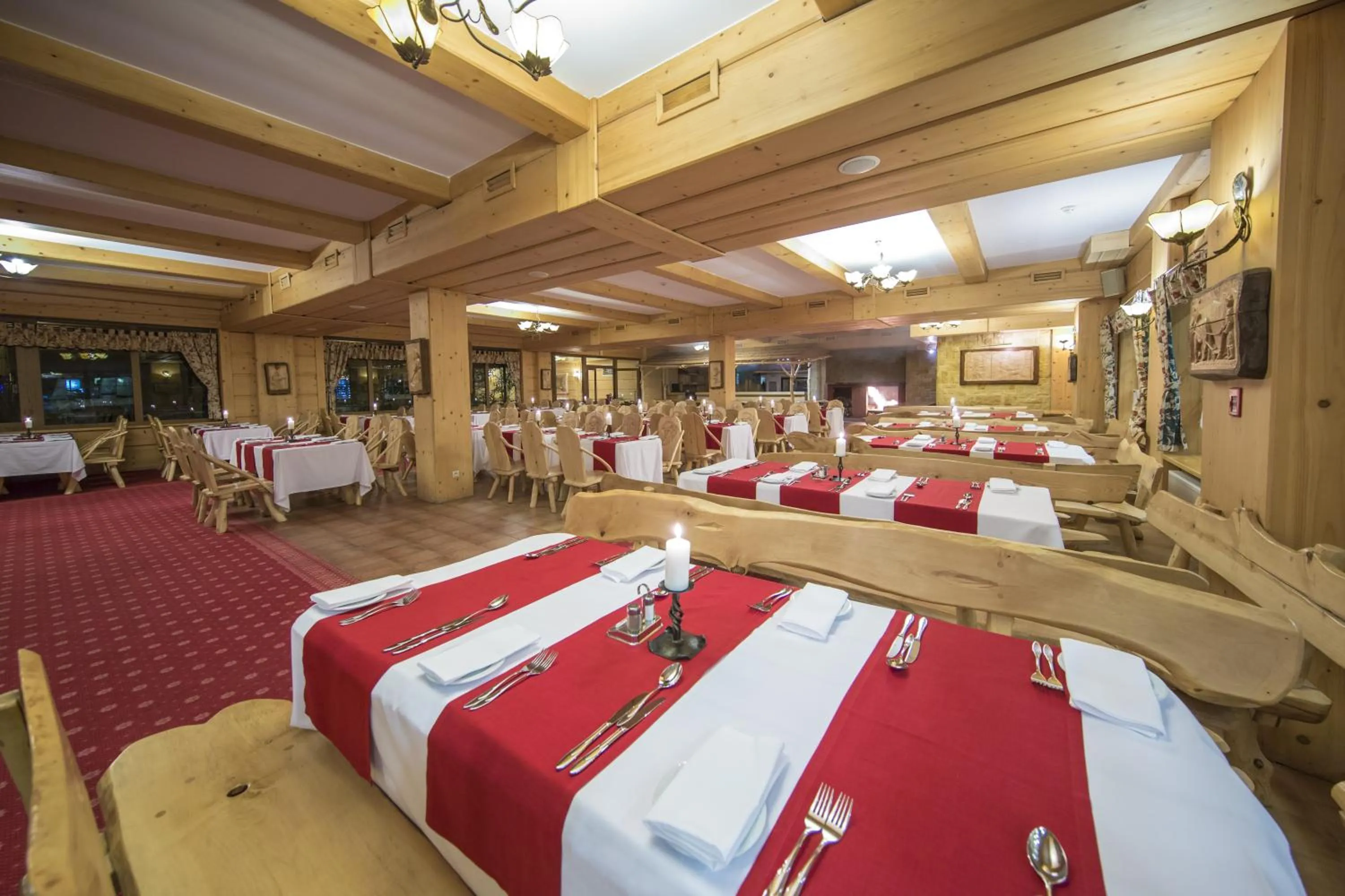 Restaurant/places to eat in Hotel Gołębiewski Wisła