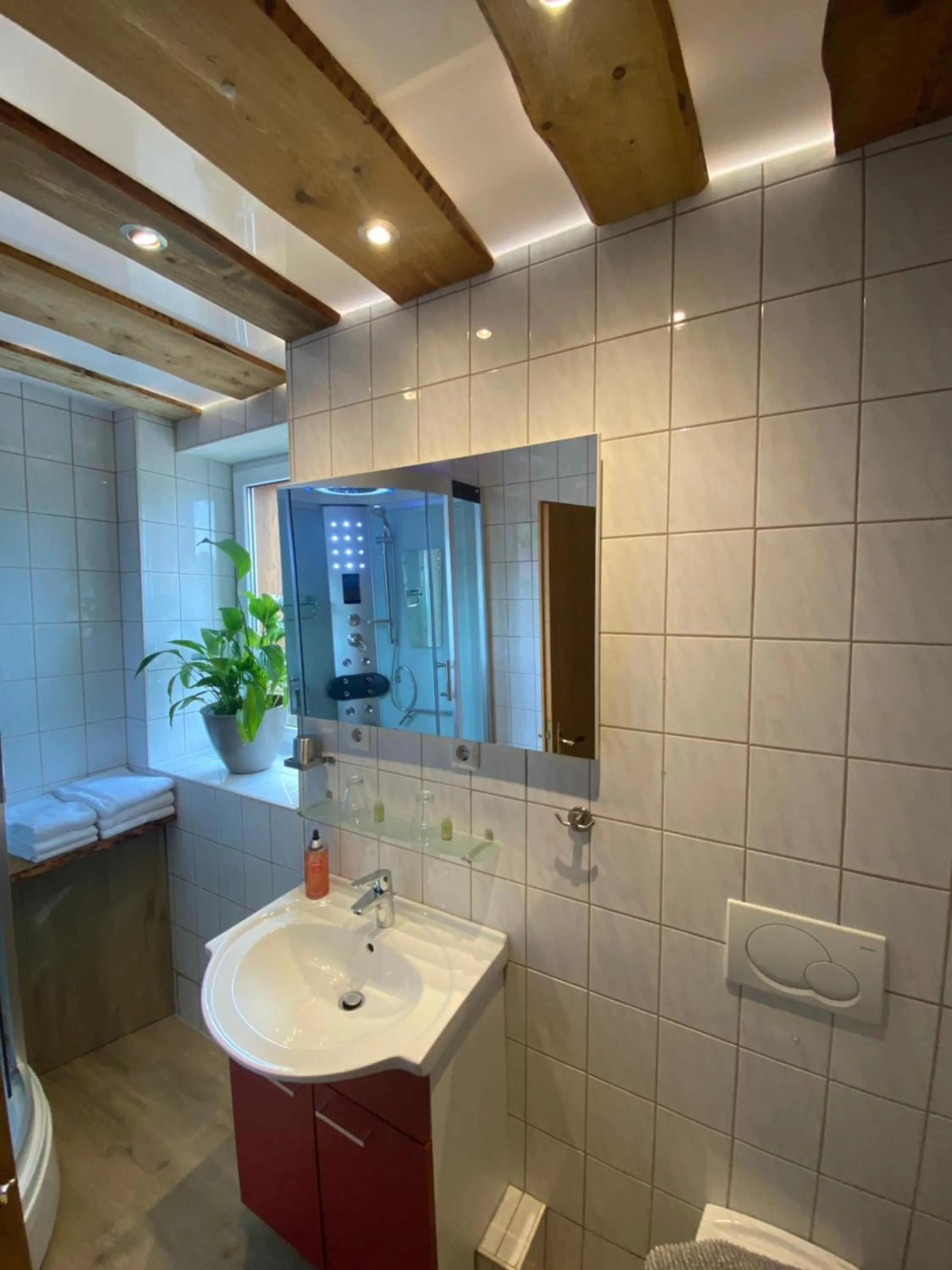 Bathroom in Hotel & Restaurant Druidenstein