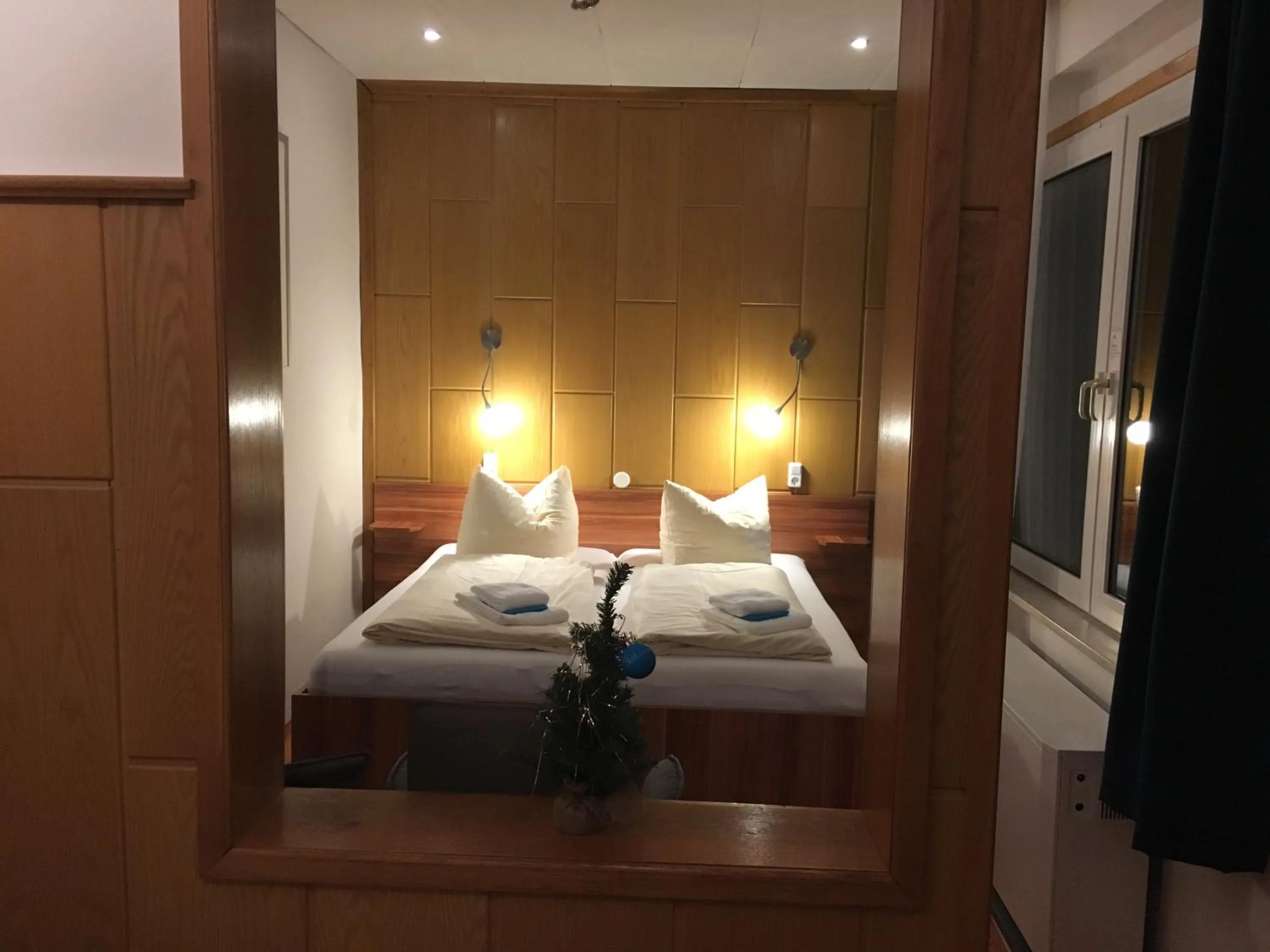 Bed in Hotel & Restaurant Druidenstein