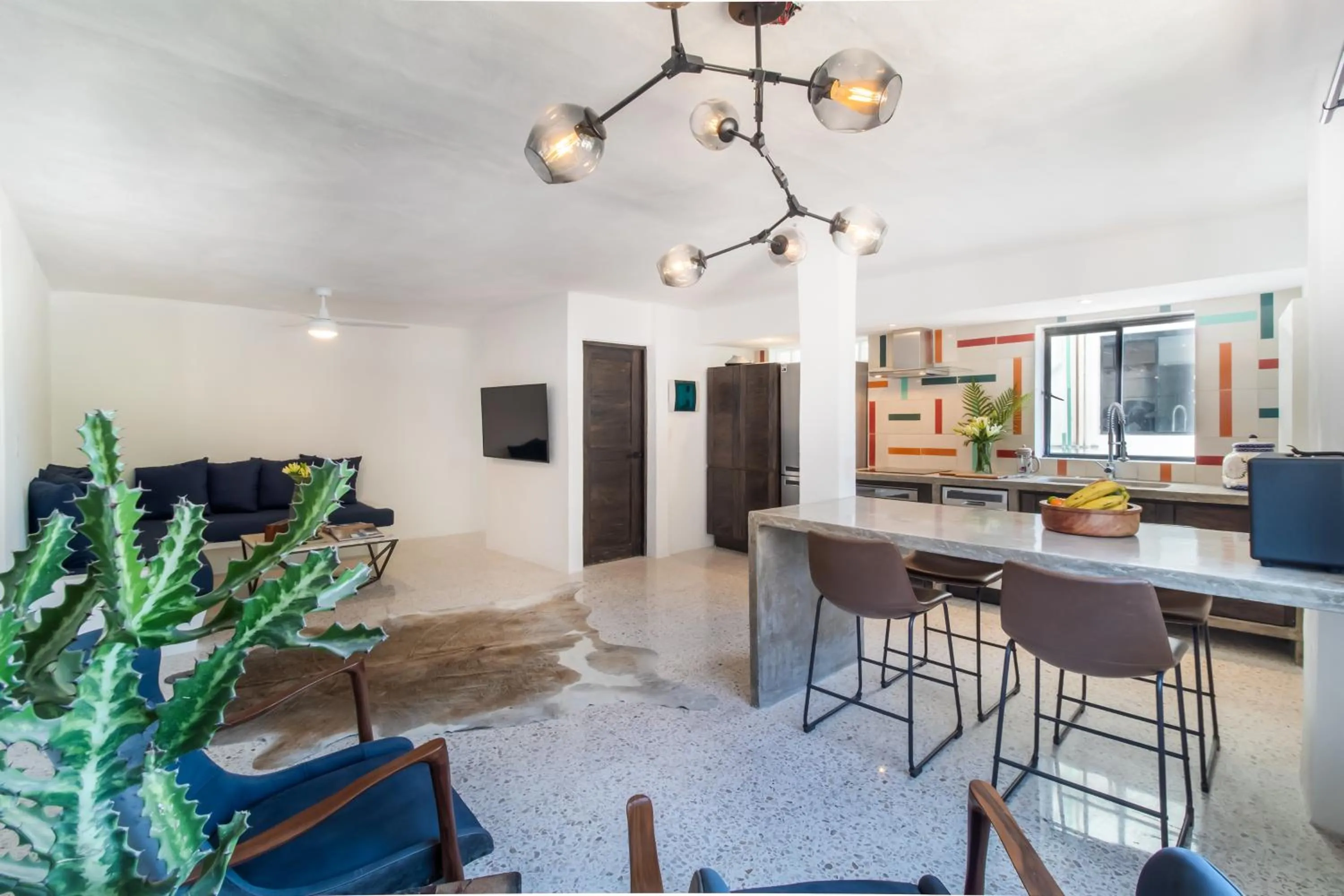 Kitchen or kitchenette in Cuale