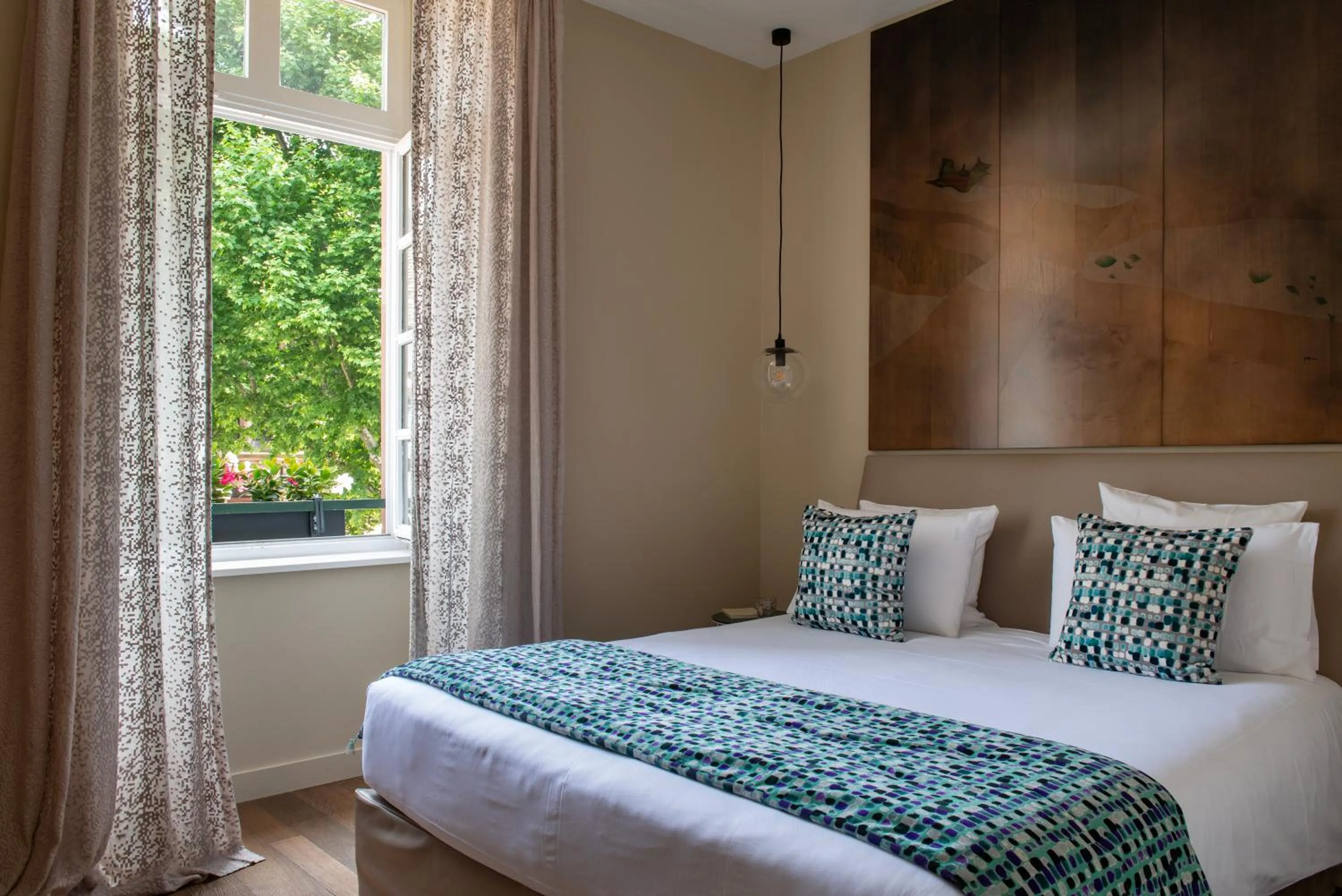 Bedroom, Bed in Hotel & Spa REGENT PETITE FRANCE