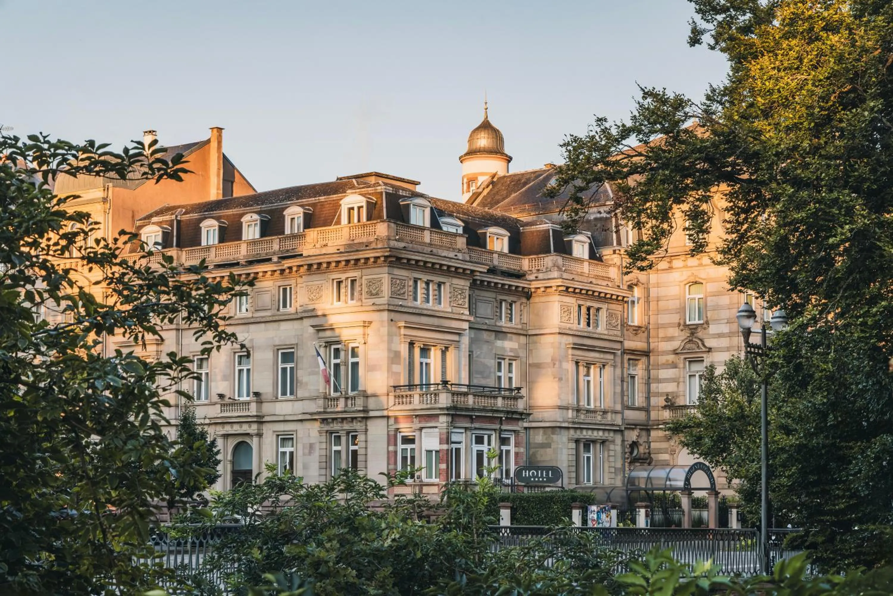 Property building in Hôtel Régent Contades