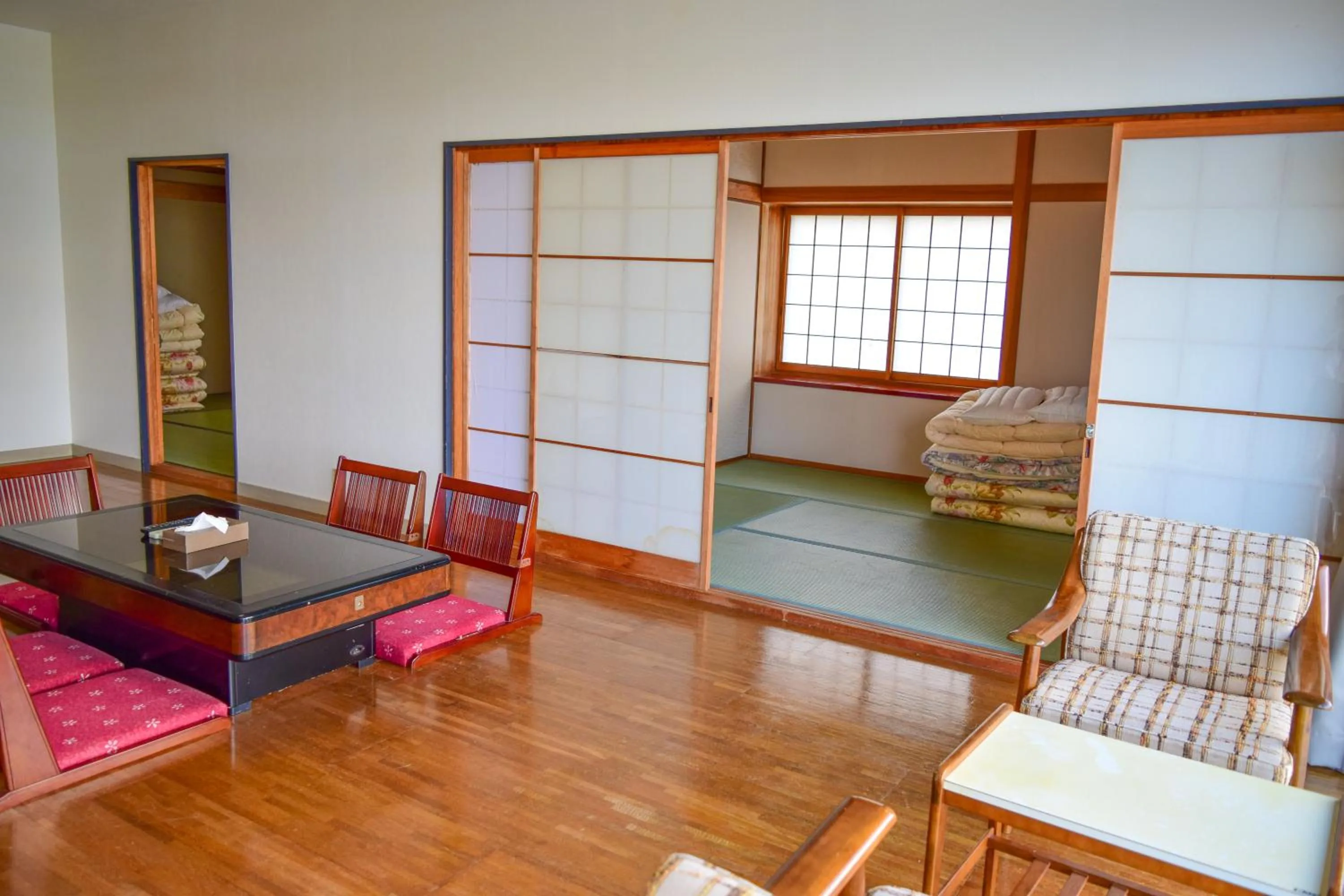 Photo of the whole room in Sea Tiger Island Inn Shodoshima