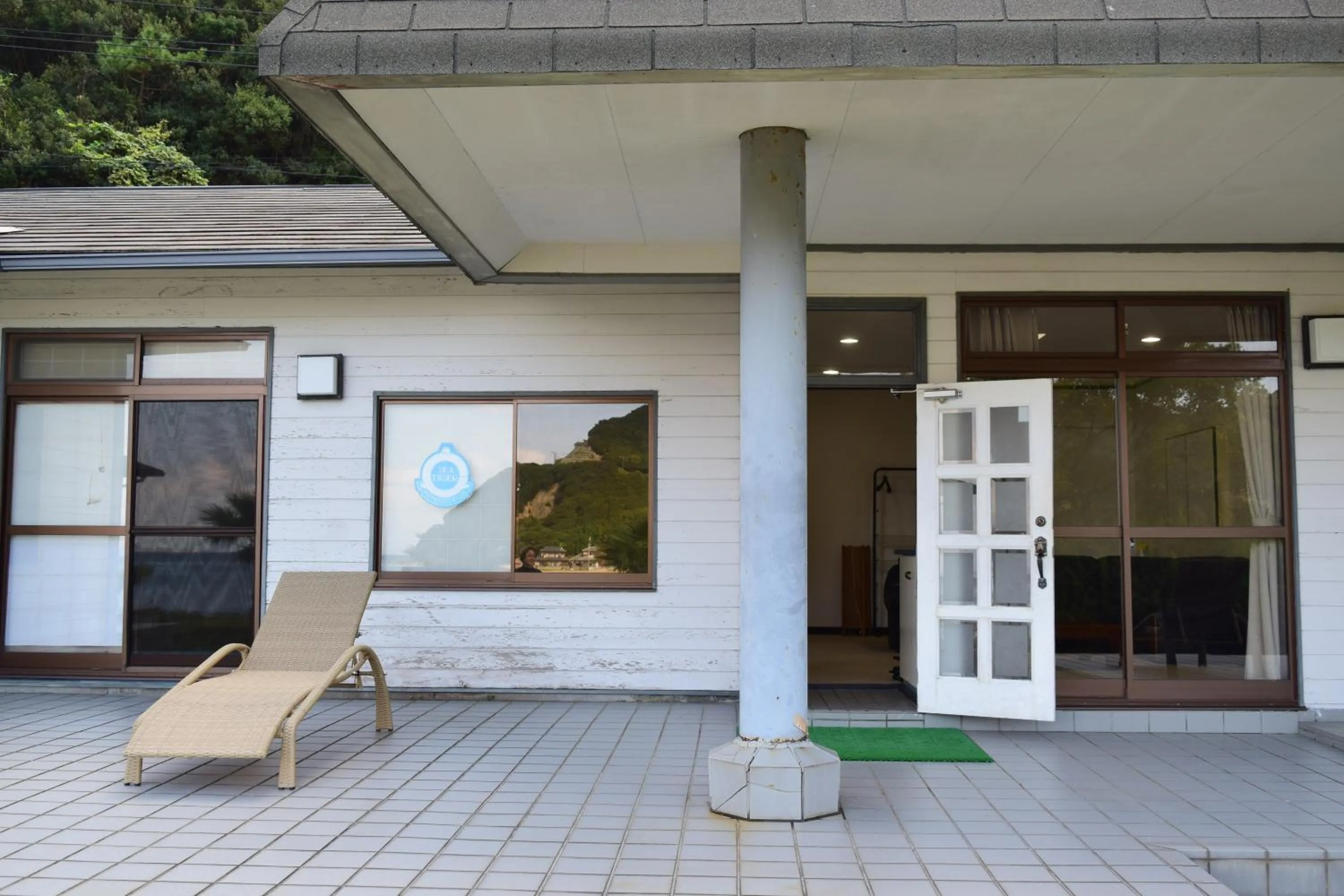 Photo of the whole room in Sea Tiger Island Inn Shodoshima