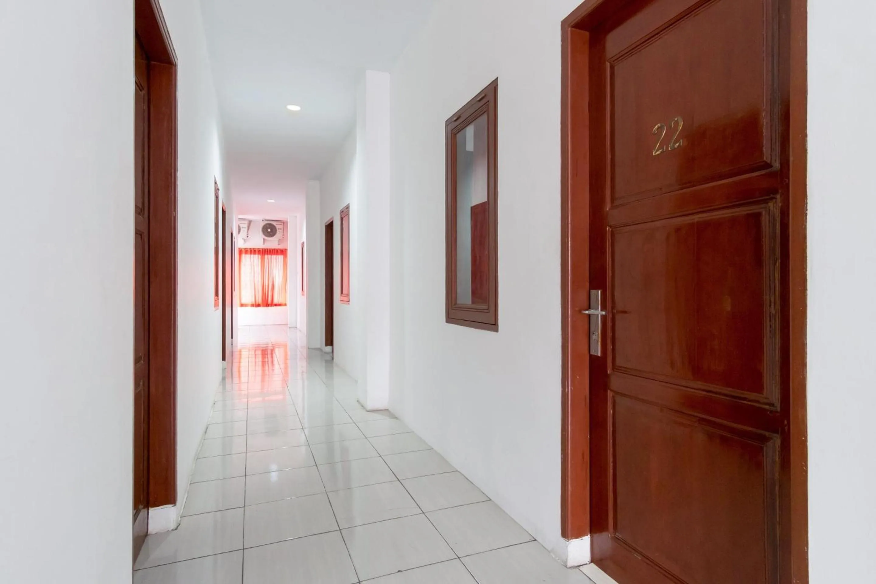 Lobby or reception in Hotel O Bakti Homestay