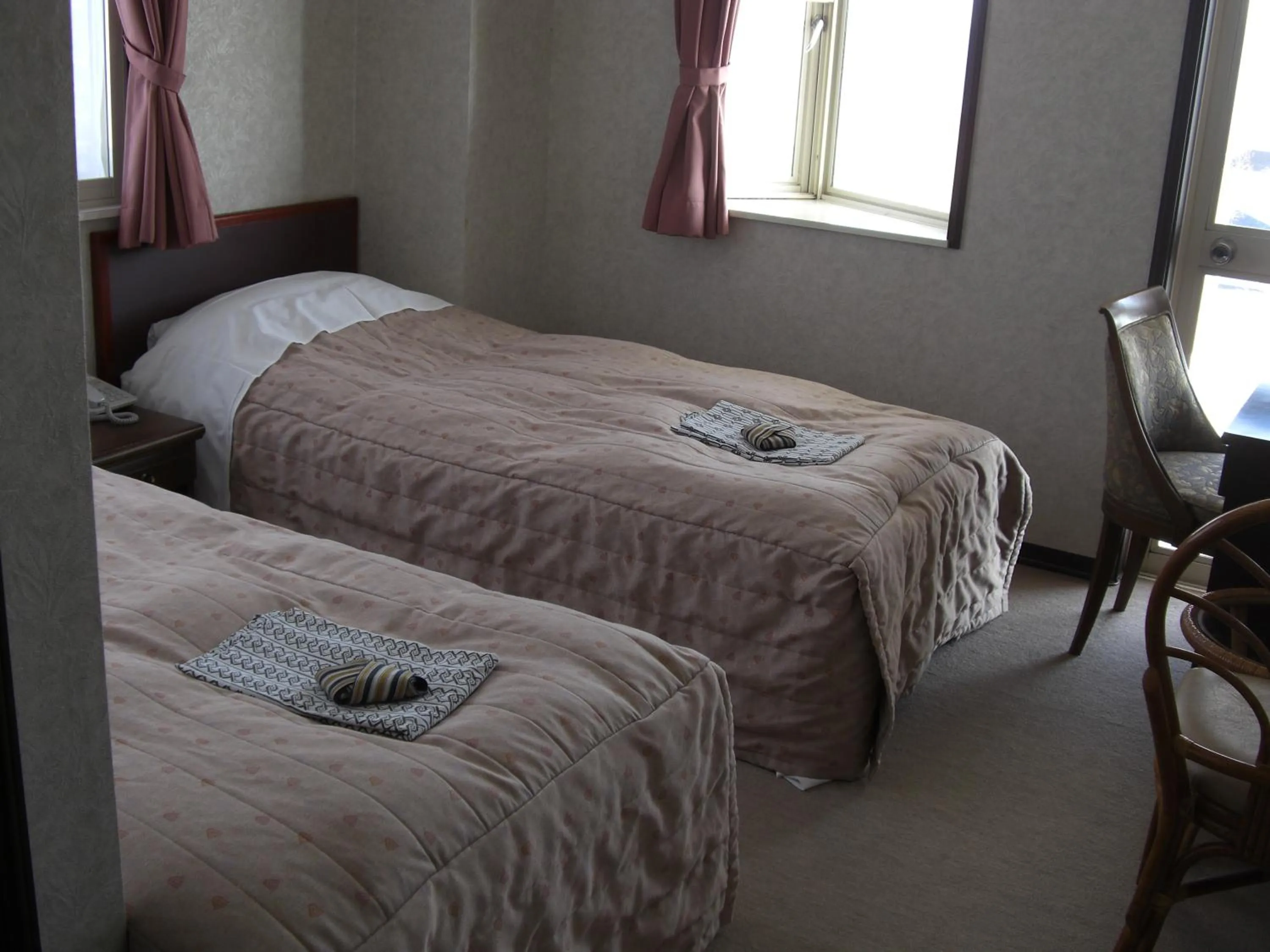 Photo of the whole room, Bed in Akakura Yours Inn