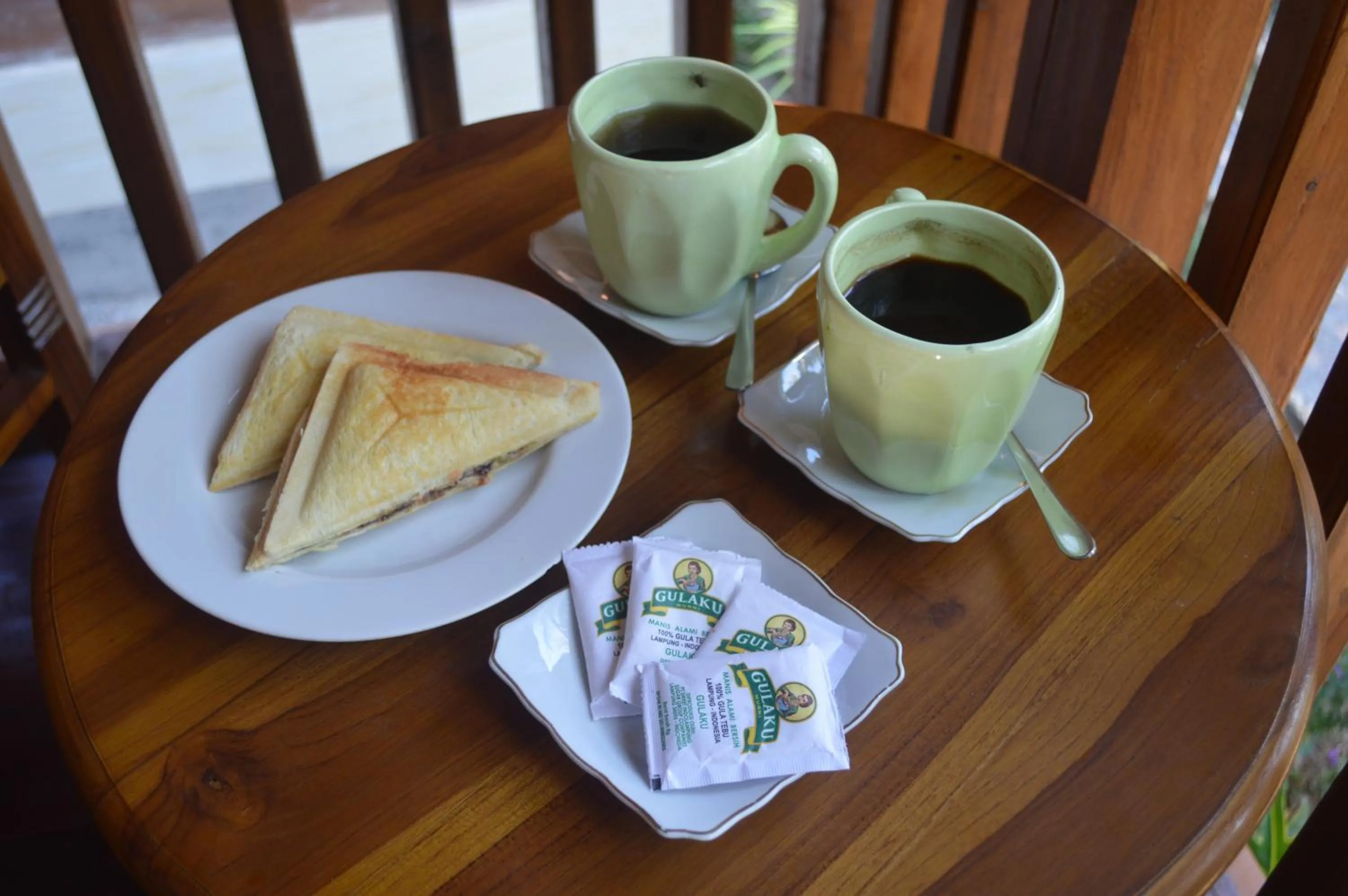 Breakfast in Nyuh Gading Bungalow Nusa Penida