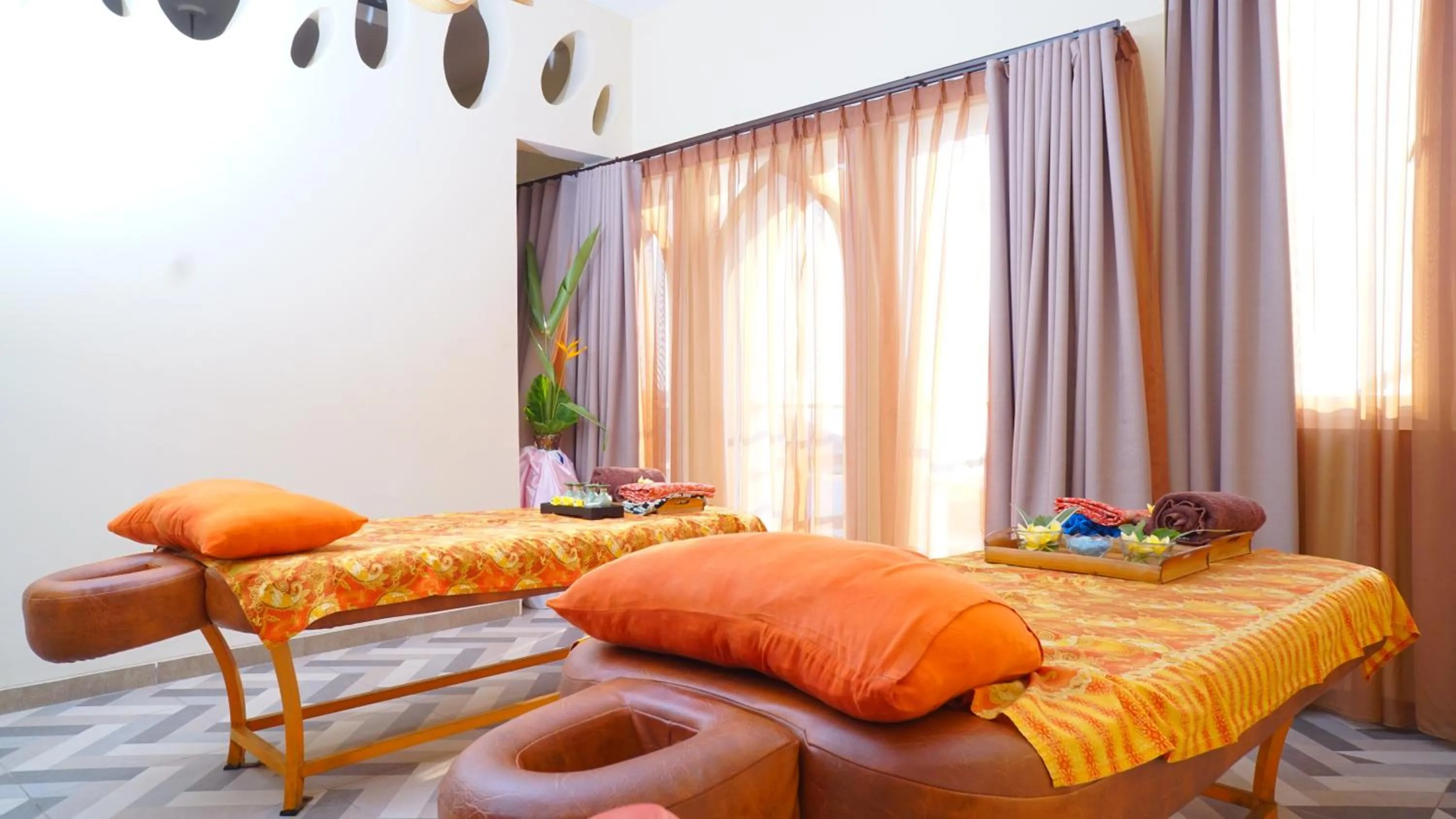 Spa and wellness centre/facilities, Bed in Ocean View Residence