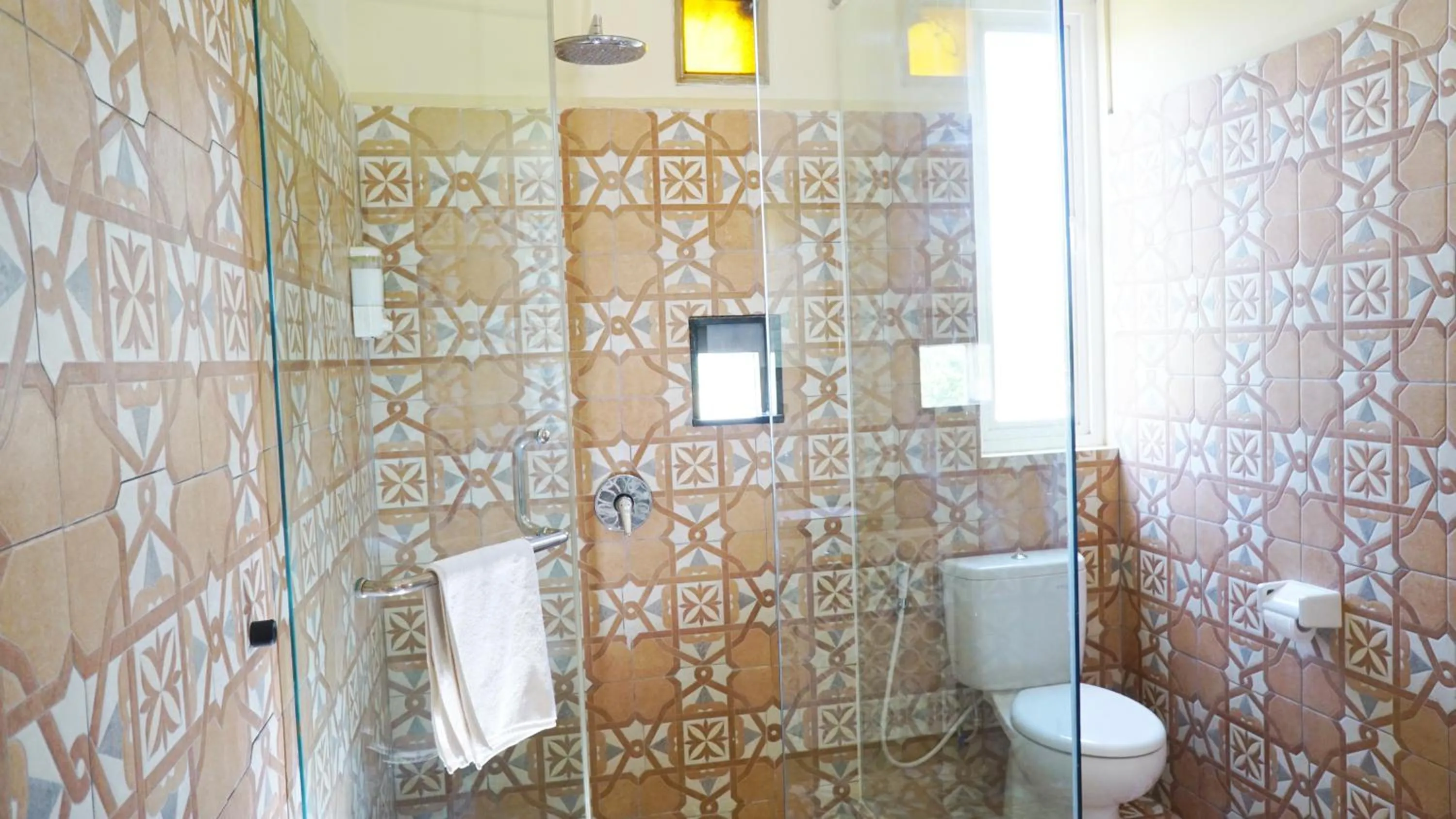 Shower in Ocean View Residence