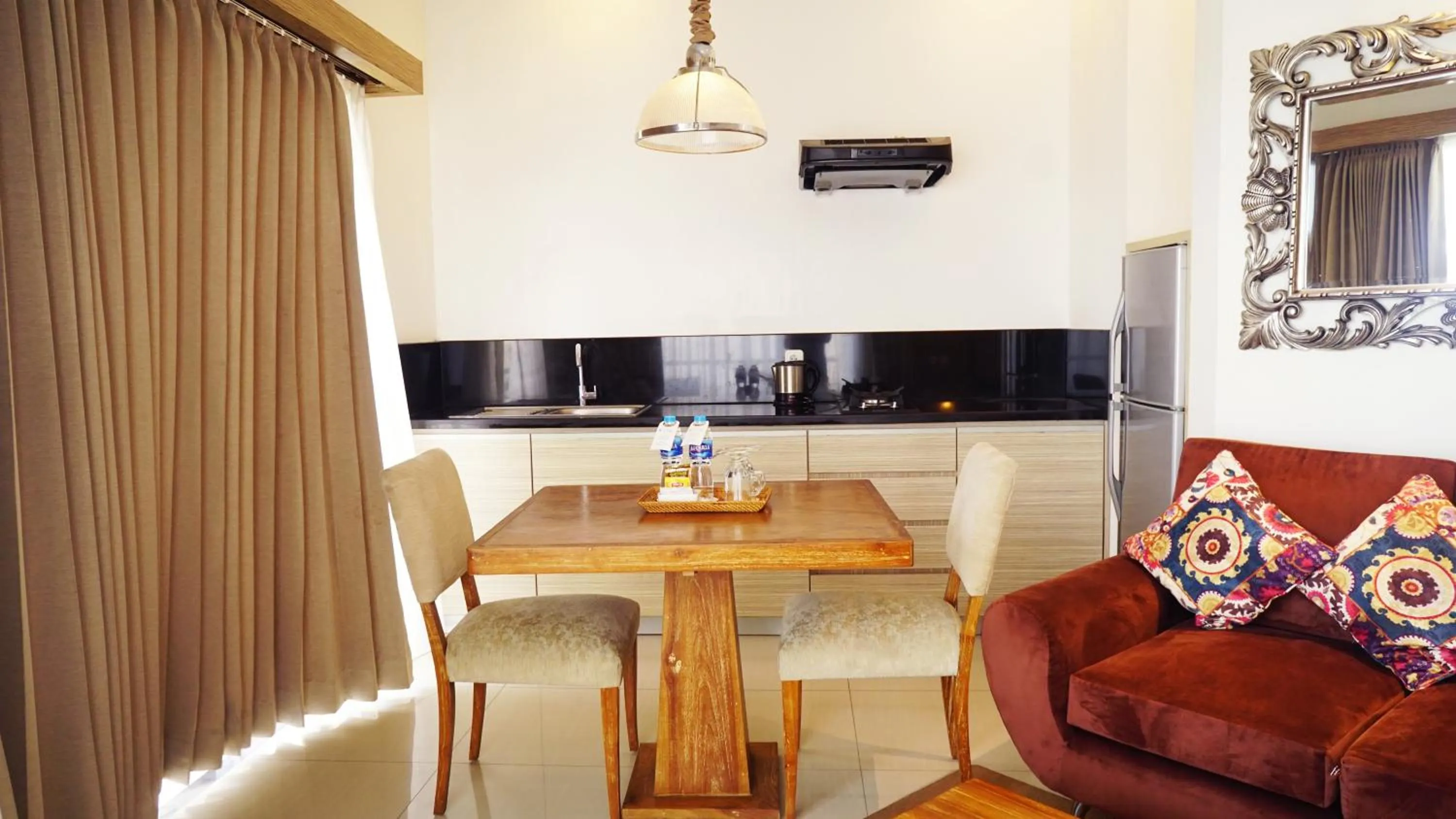 Living room in Ocean View Residence