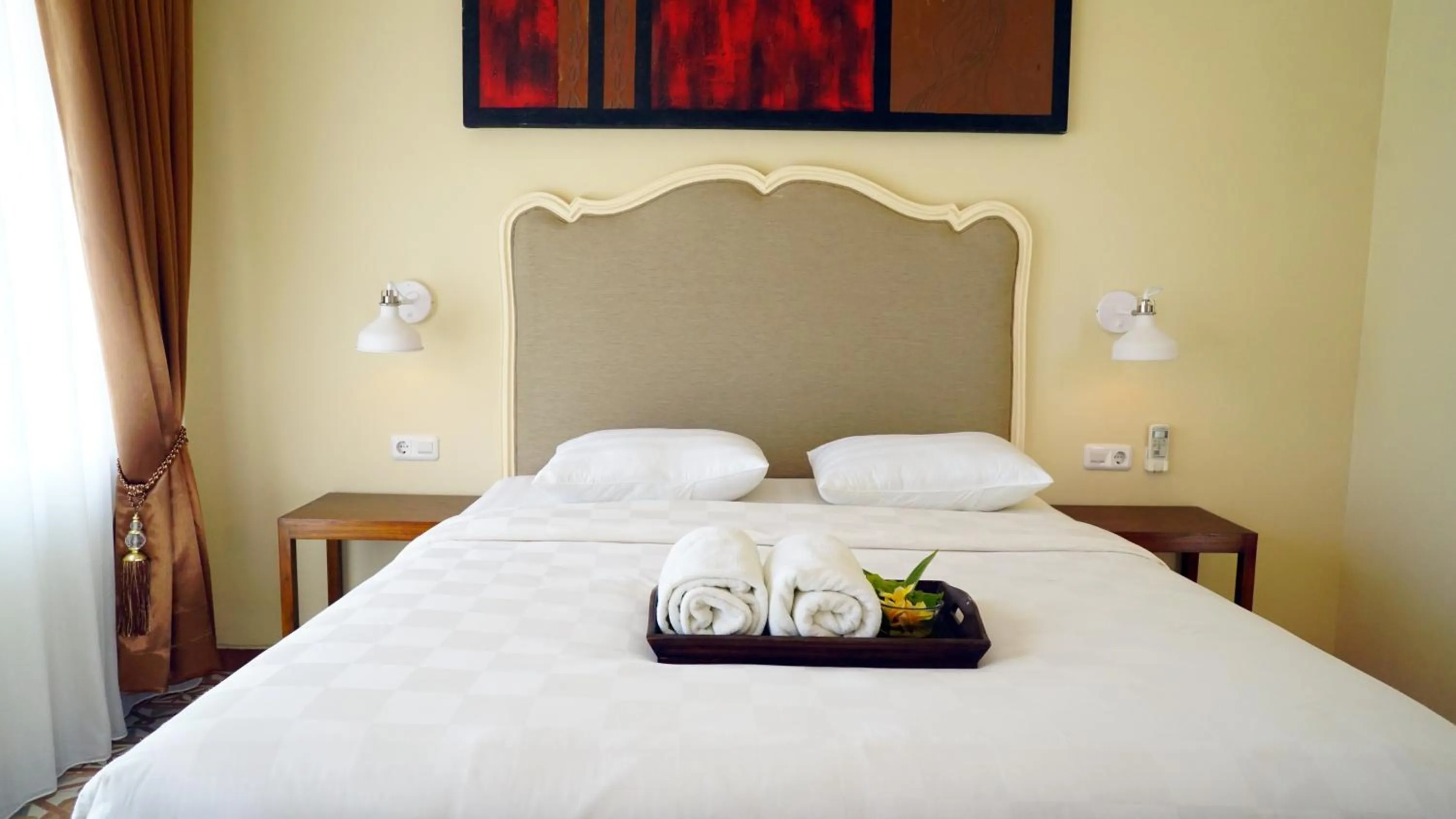 Bedroom, Bed in Ocean View Residence