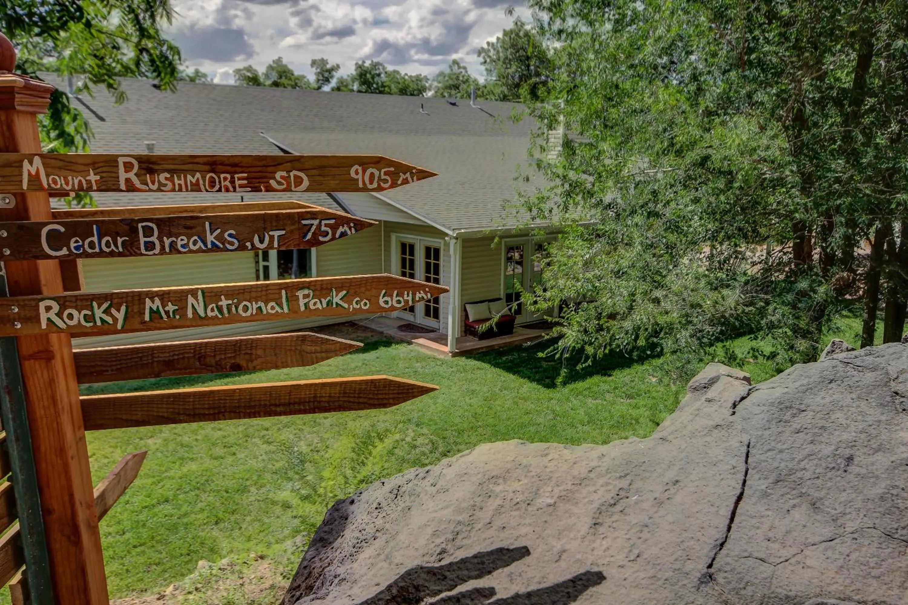 Other in Pecan Point by KABINO Mountain Trail Access Foosball Table Private Yard Firepit WiFi Grill