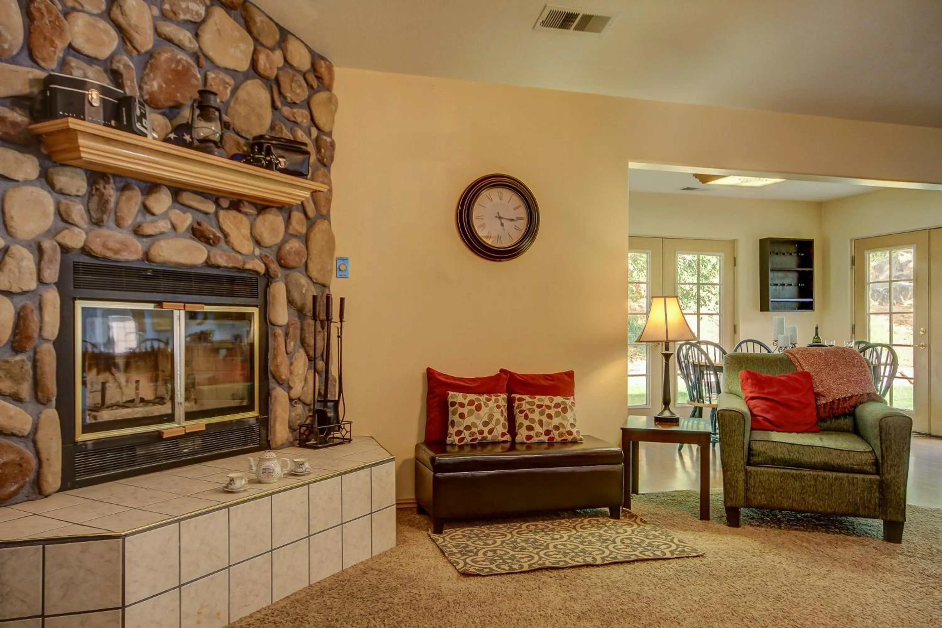 Pecan Point by KABINO Mountain Trail Access Foosball Table Private Yard Firepit WiFi Grill