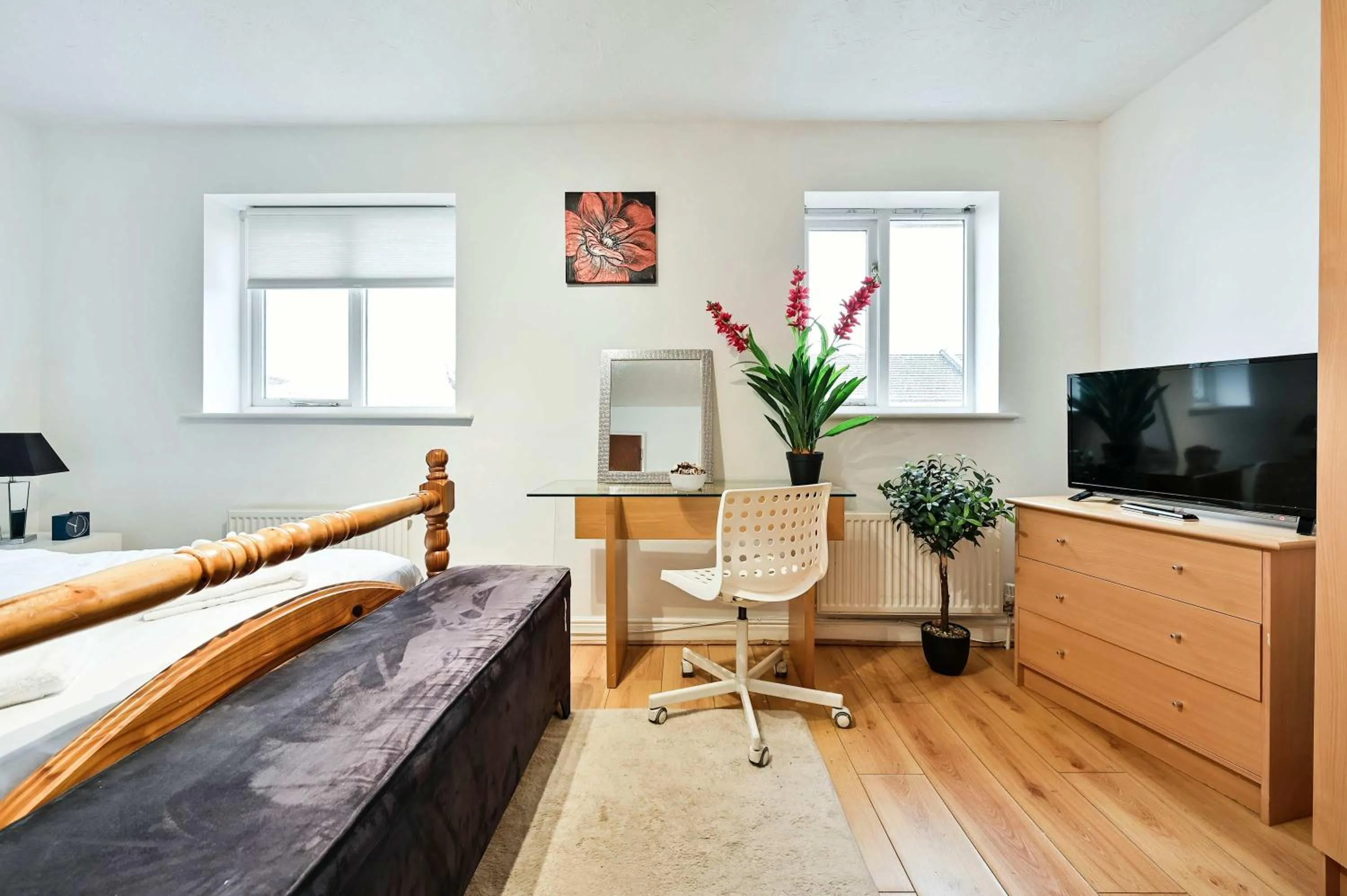 Bed in Destination London Docklands Riverside