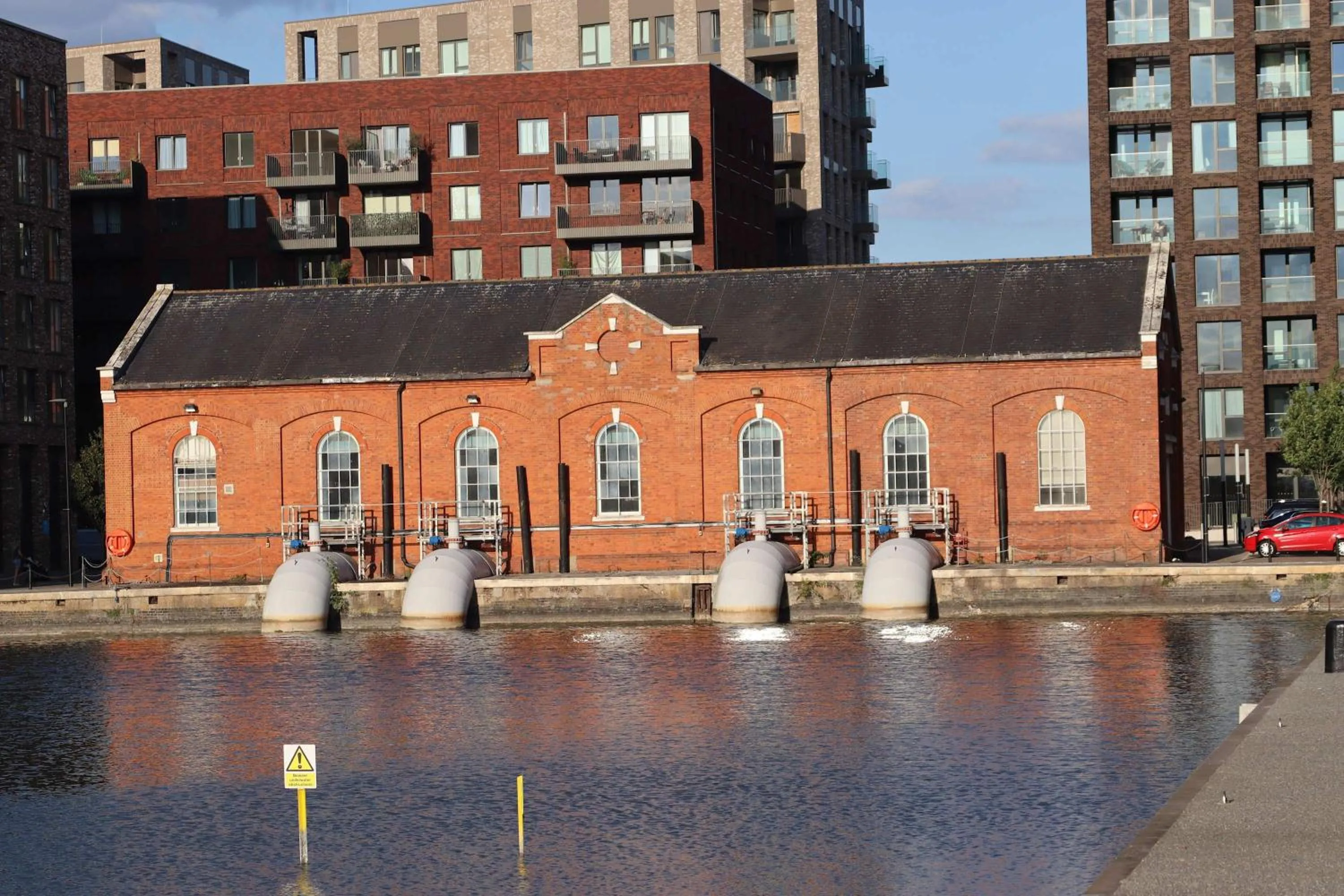 Lake view in Destination London Docklands Riverside