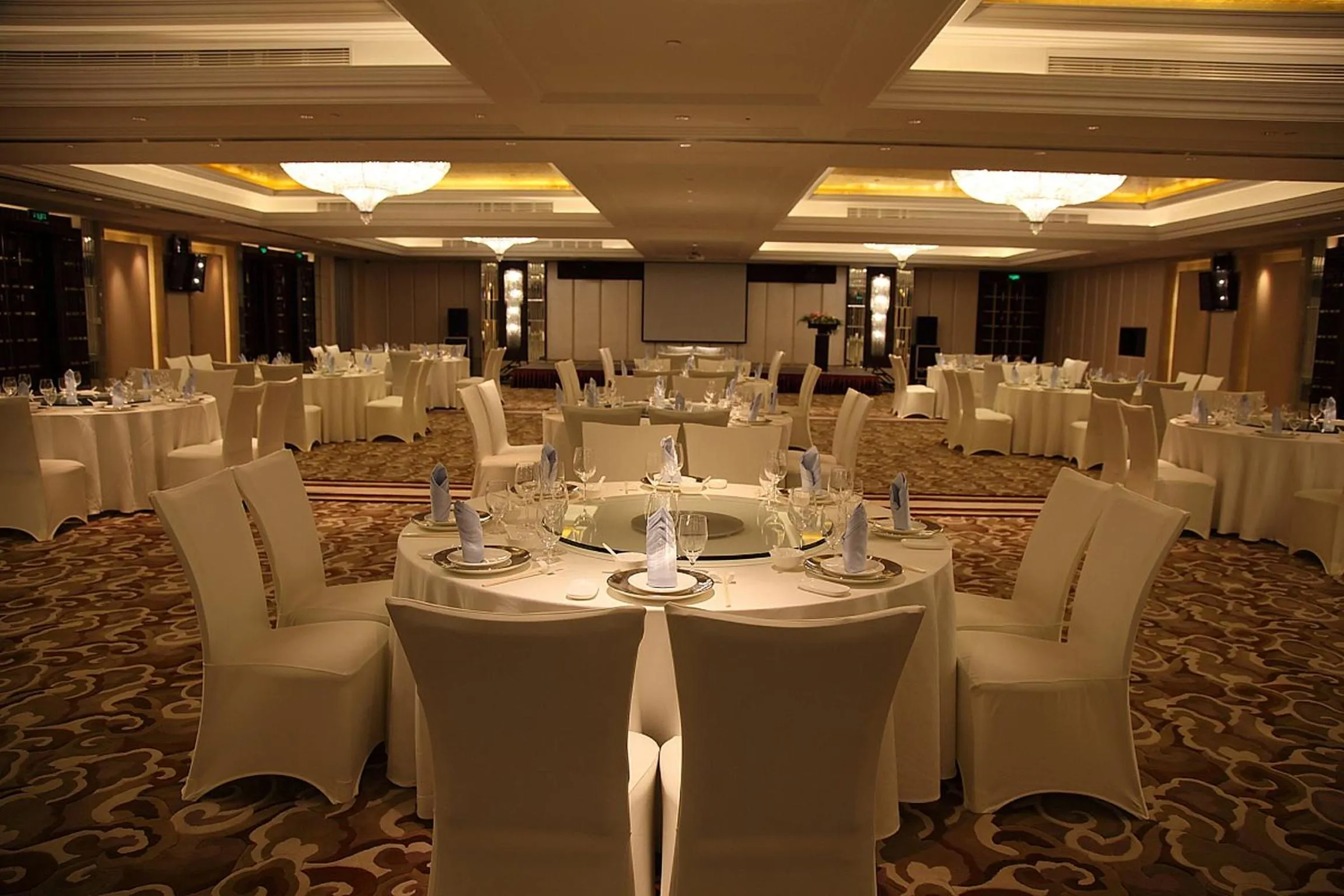 Banquet/Function facilities in Air China Hongqiao Airport Hotel - Air China BoYue Hotel