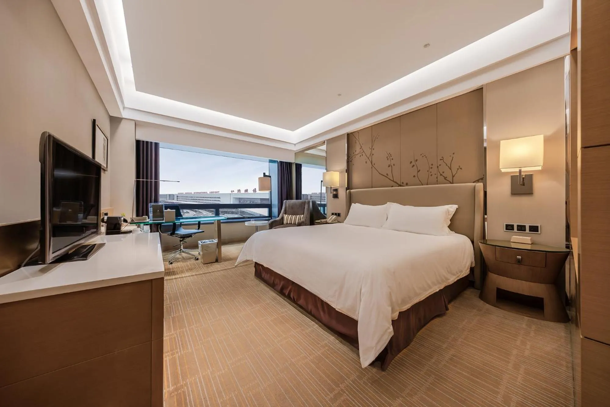 Bed in Air China Hongqiao Airport Hotel - Air China BoYue Hotel