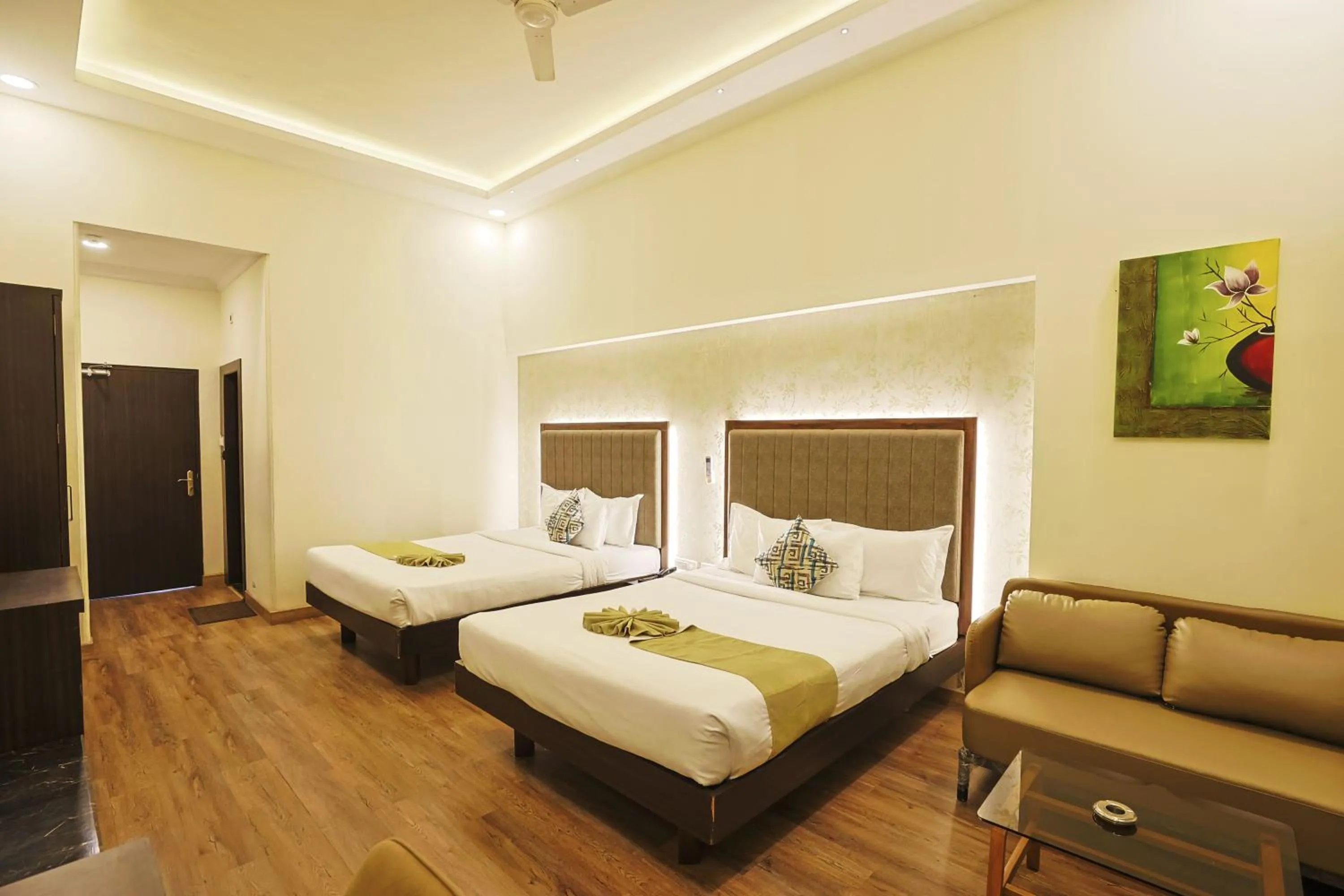 Bed in Khanvel Resort