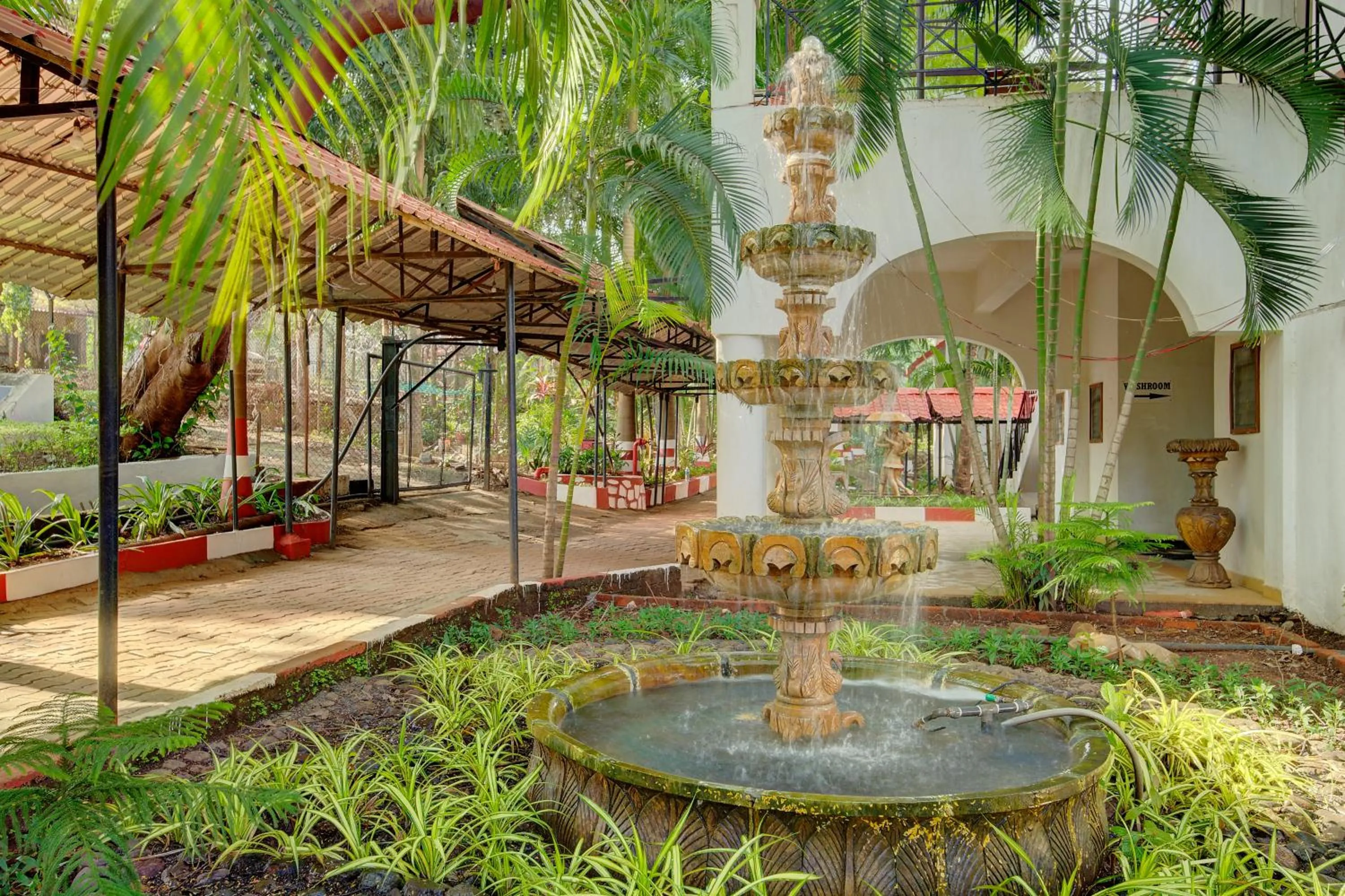 Garden in Khanvel Resort