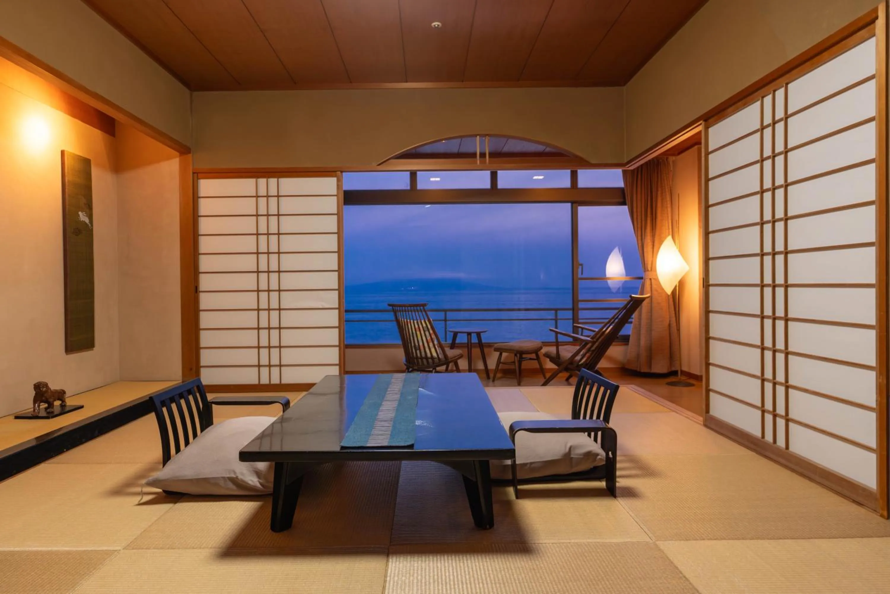 Photo of the whole room in Atagawakan