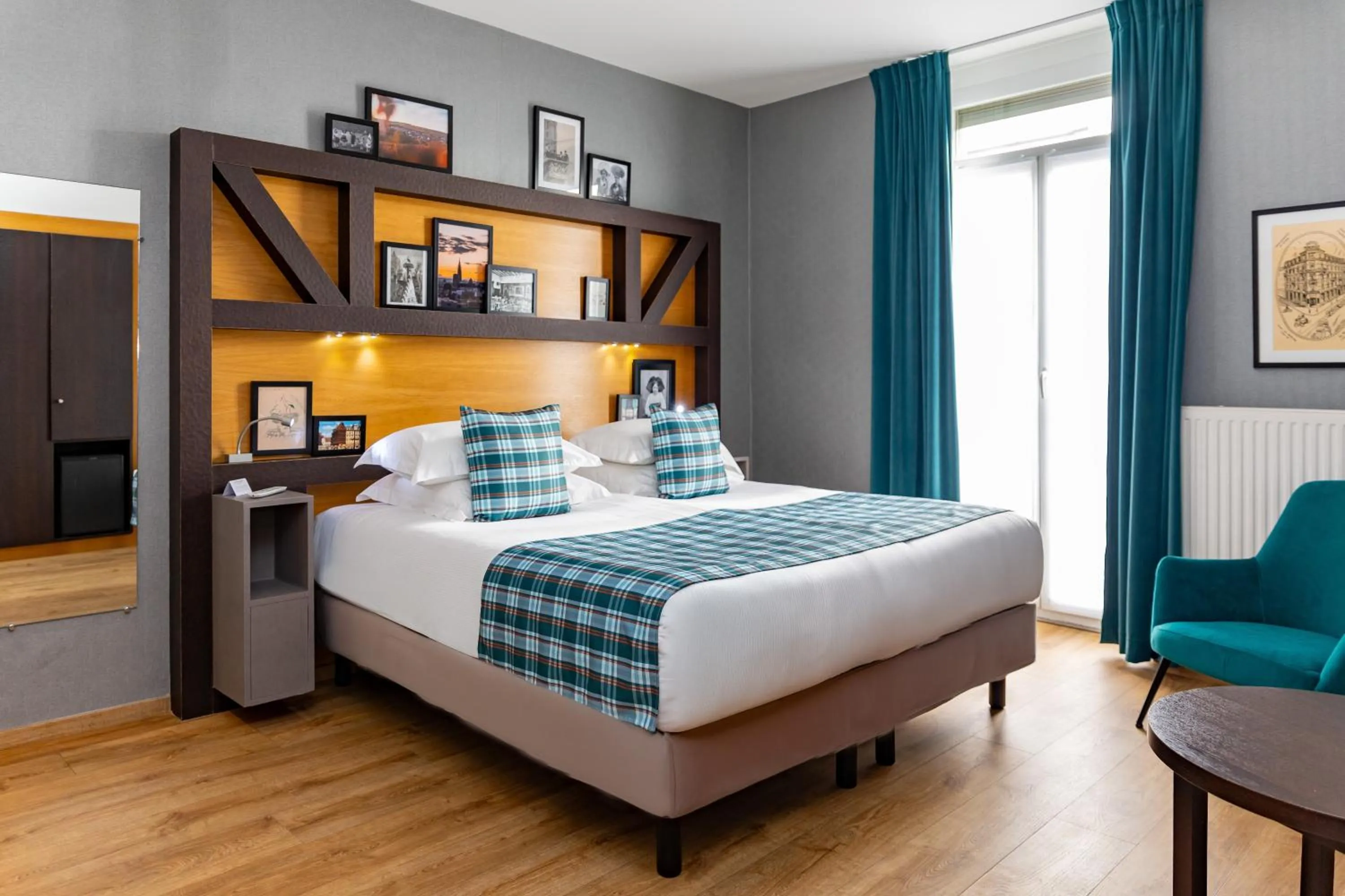 Bedroom, Bed in Best Western Plus Monopole Métropole