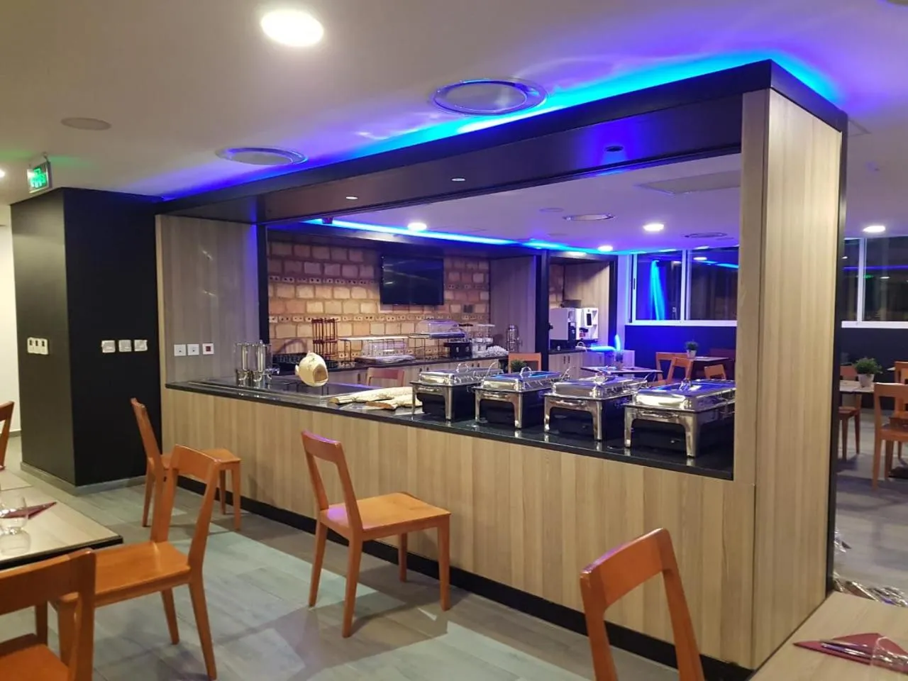 Restaurant/places to eat in ONOMO Hotel Maputo