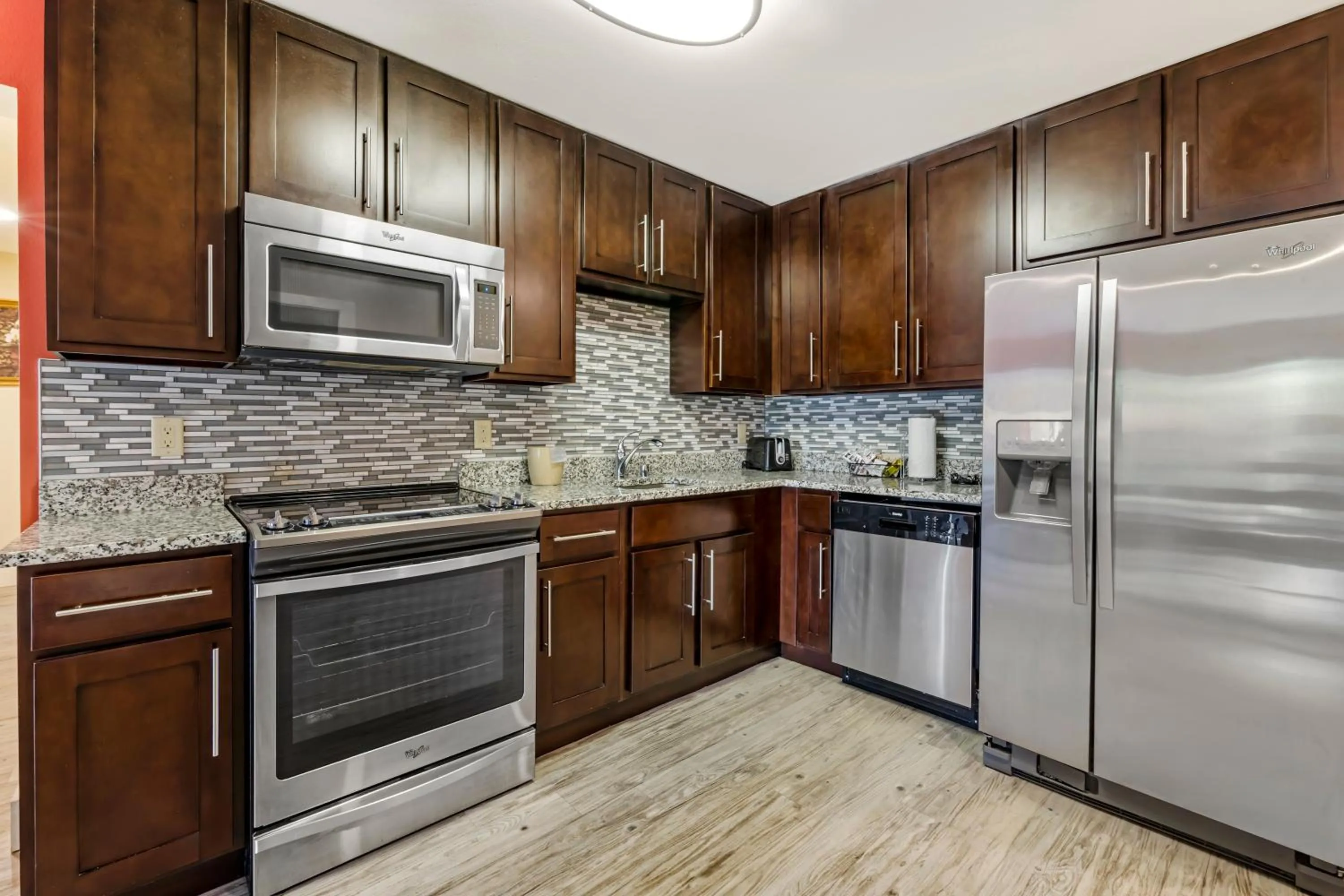 Kitchen or kitchenette in Polynesian Hotel & Suites