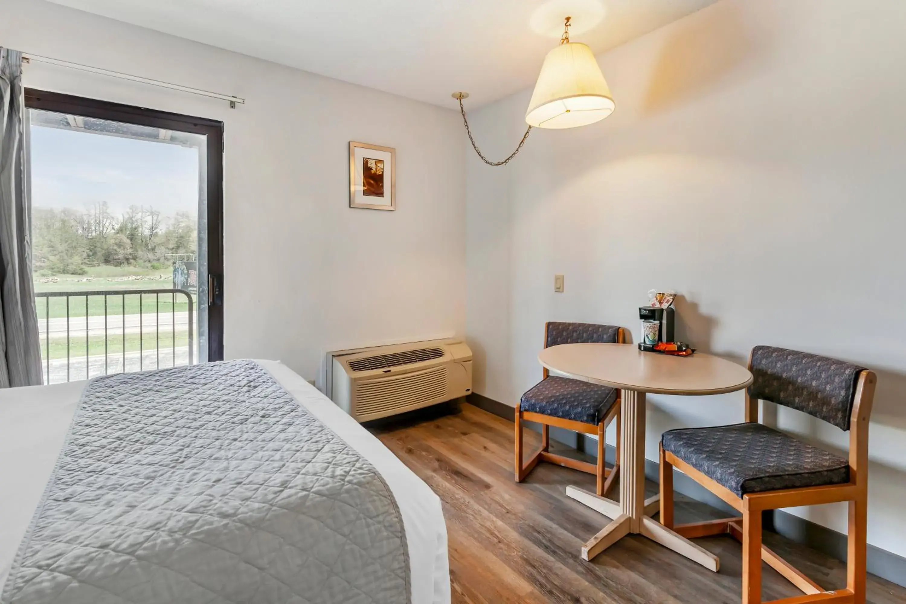 King Room in Polynesian Hotel & Suites King Room in Polynesian Hotel & Suites