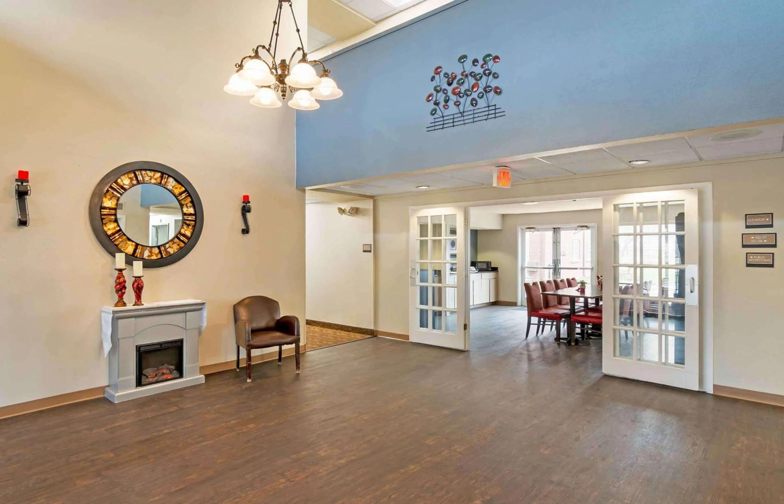 Lobby or reception in Extended Stay America Suites - Kansas City - Airport - Tiffany Springs