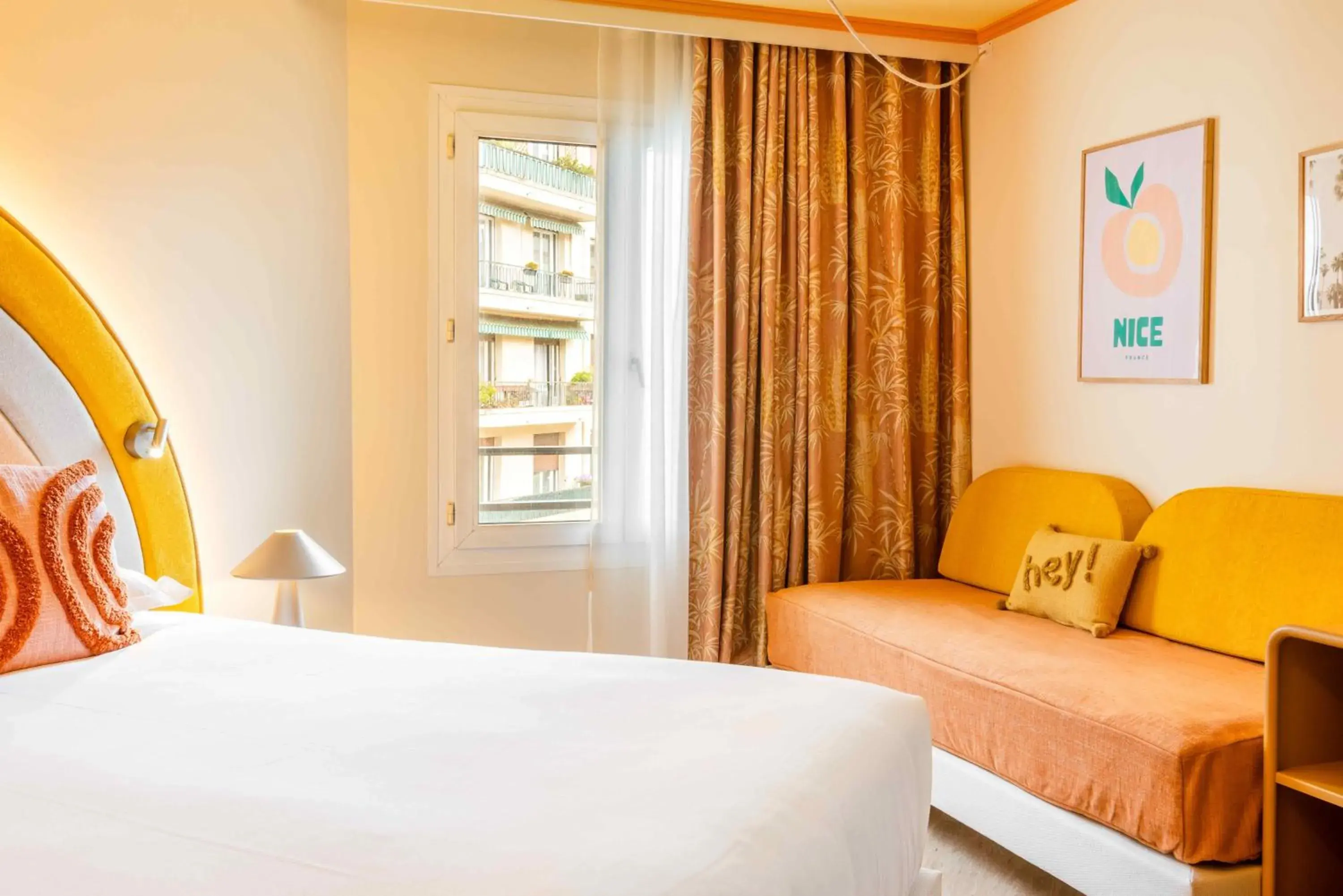 Triple Room in Nice Pam Hotel Triple Room in Nice Pam Hotel