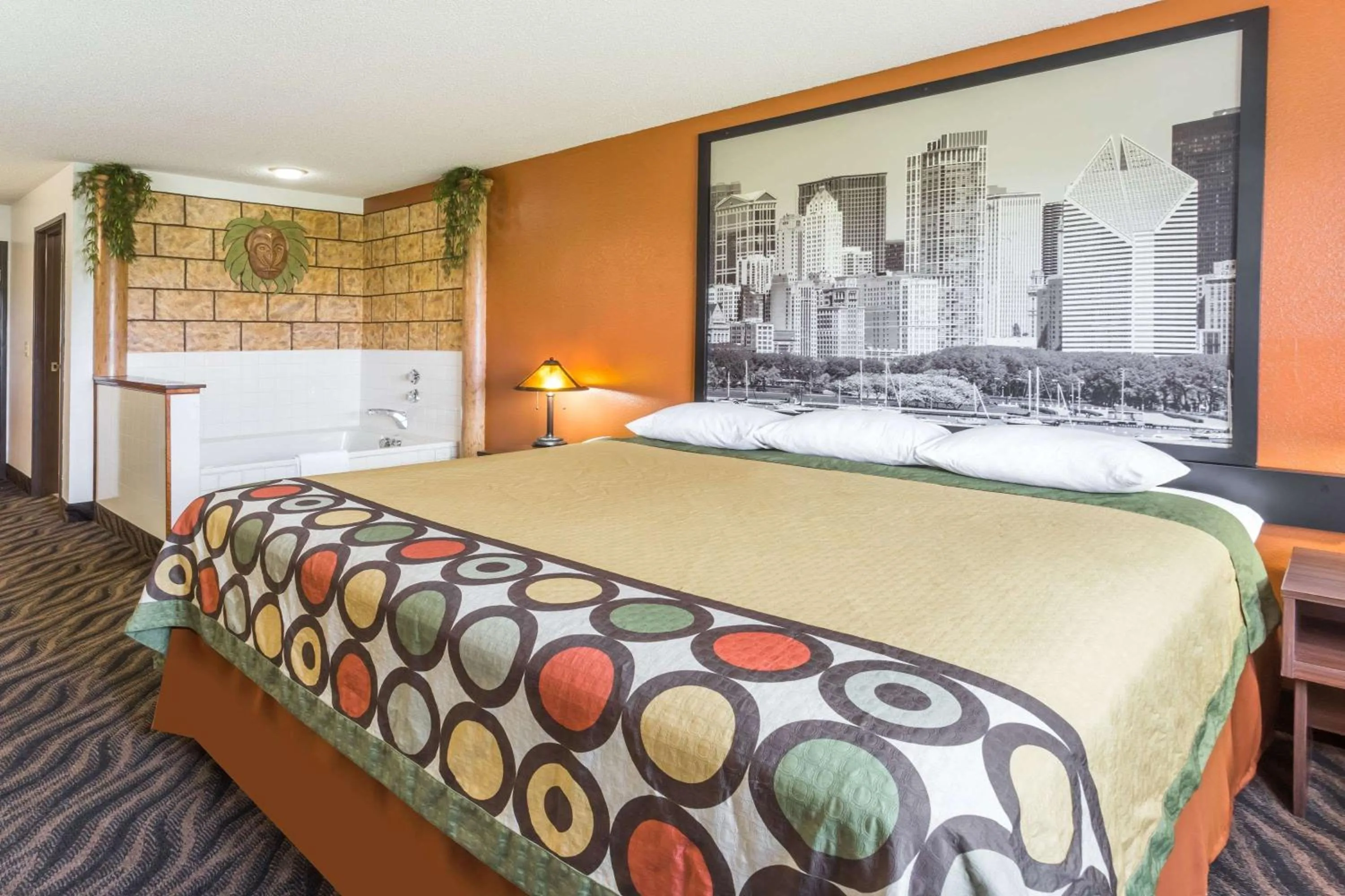 Photo of the whole room in Super 8 by Wyndham Dixon