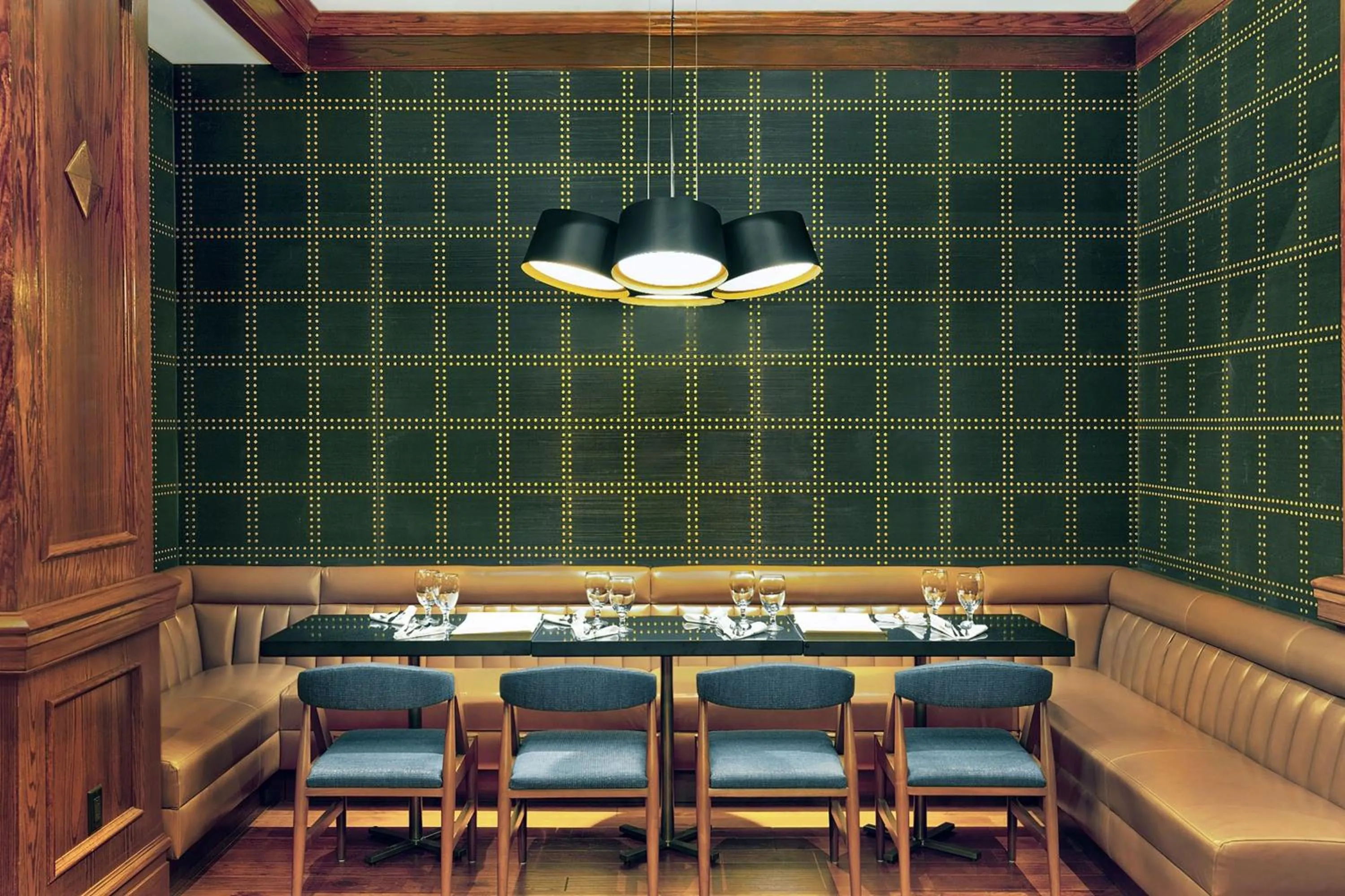 Restaurant/places to eat in Le Méridien St. Louis Downtown