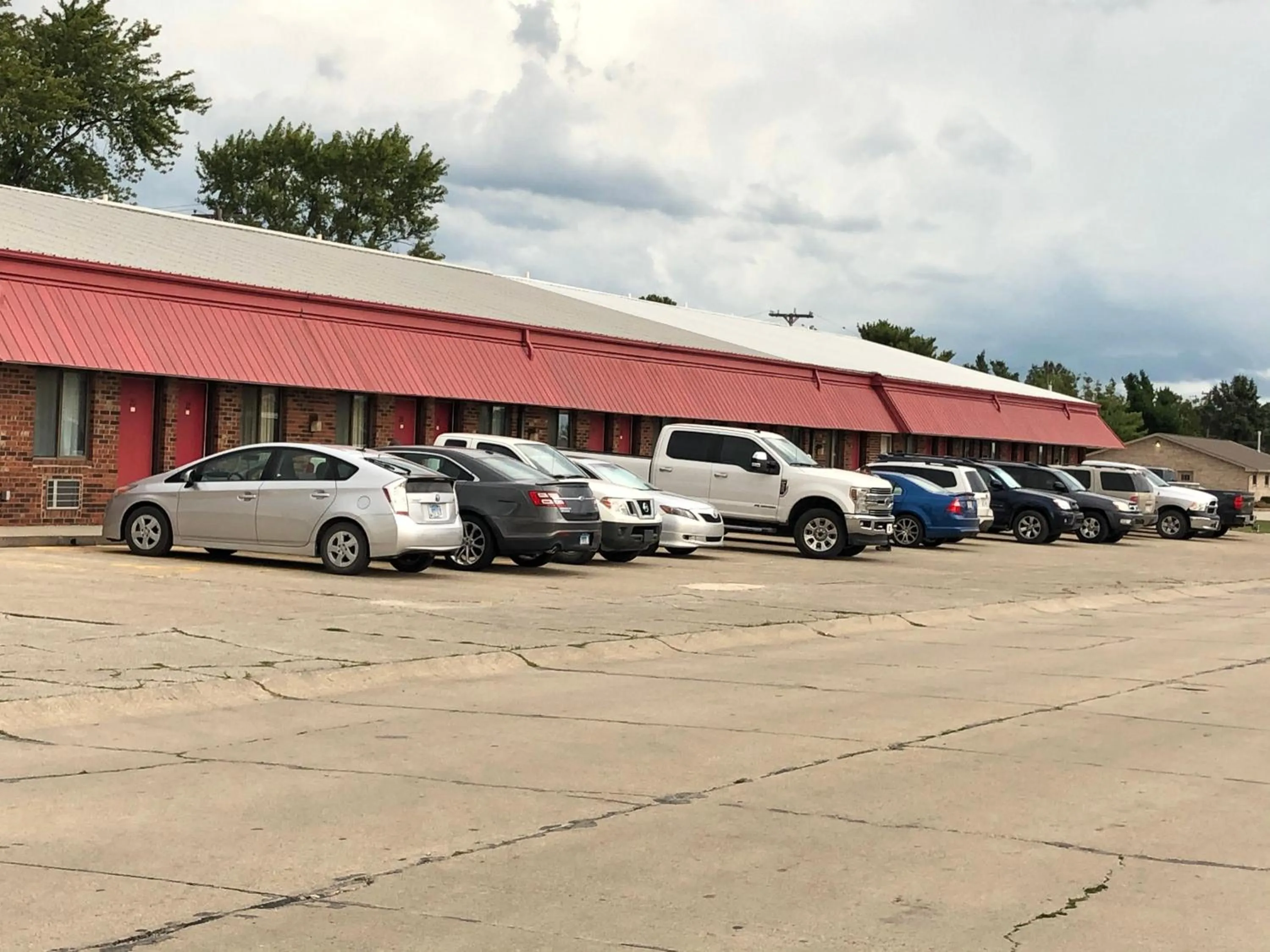 Property building in Gateway Inn