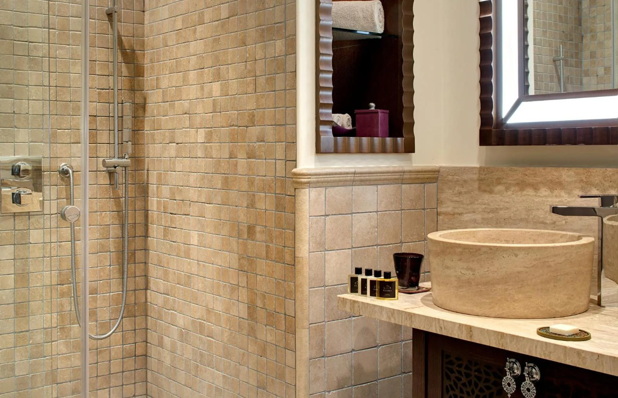 Photo of the whole room in Tiara Miramar Beach Resort