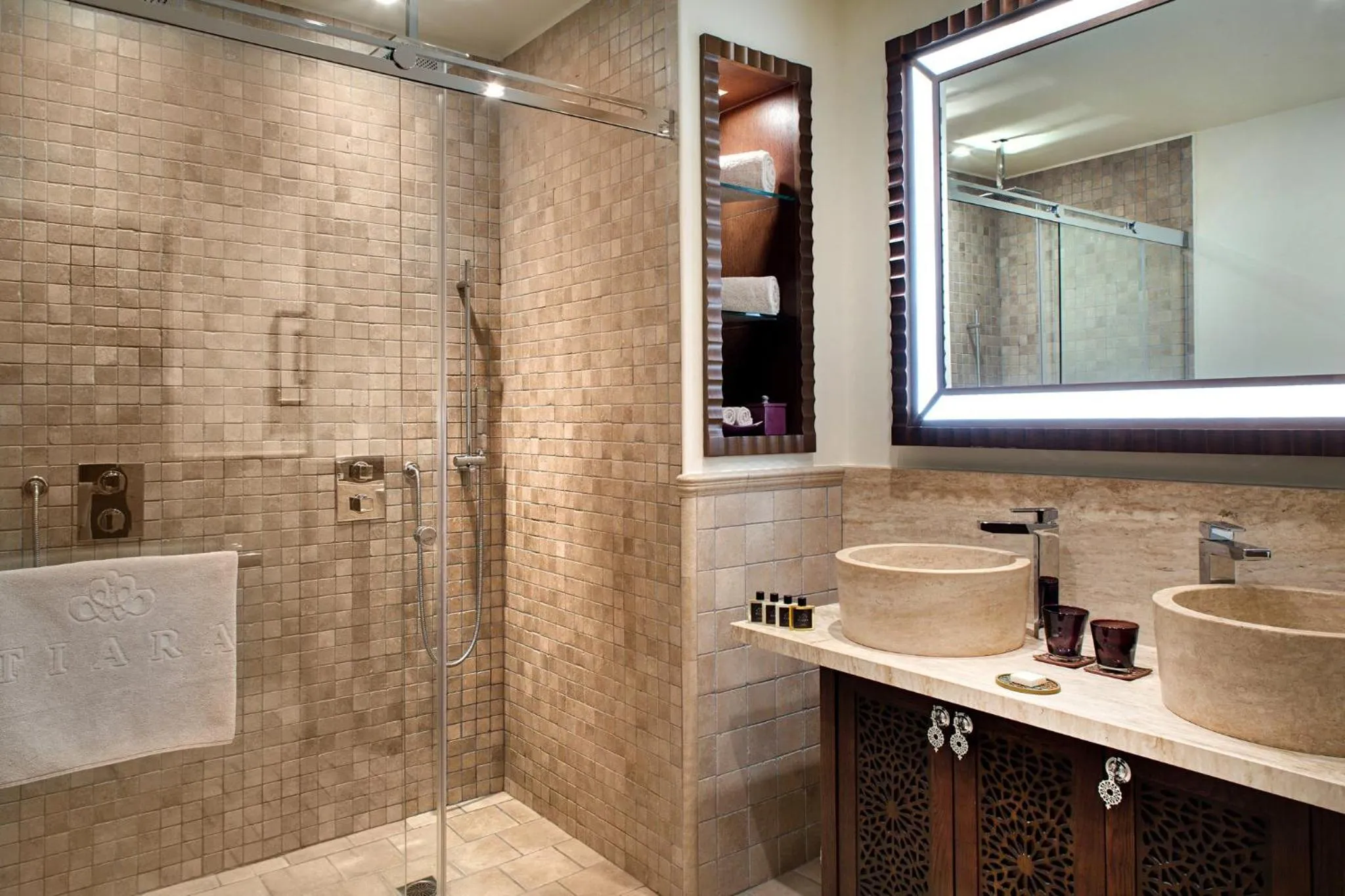 Photo of the whole room in Tiara Miramar Beach Resort