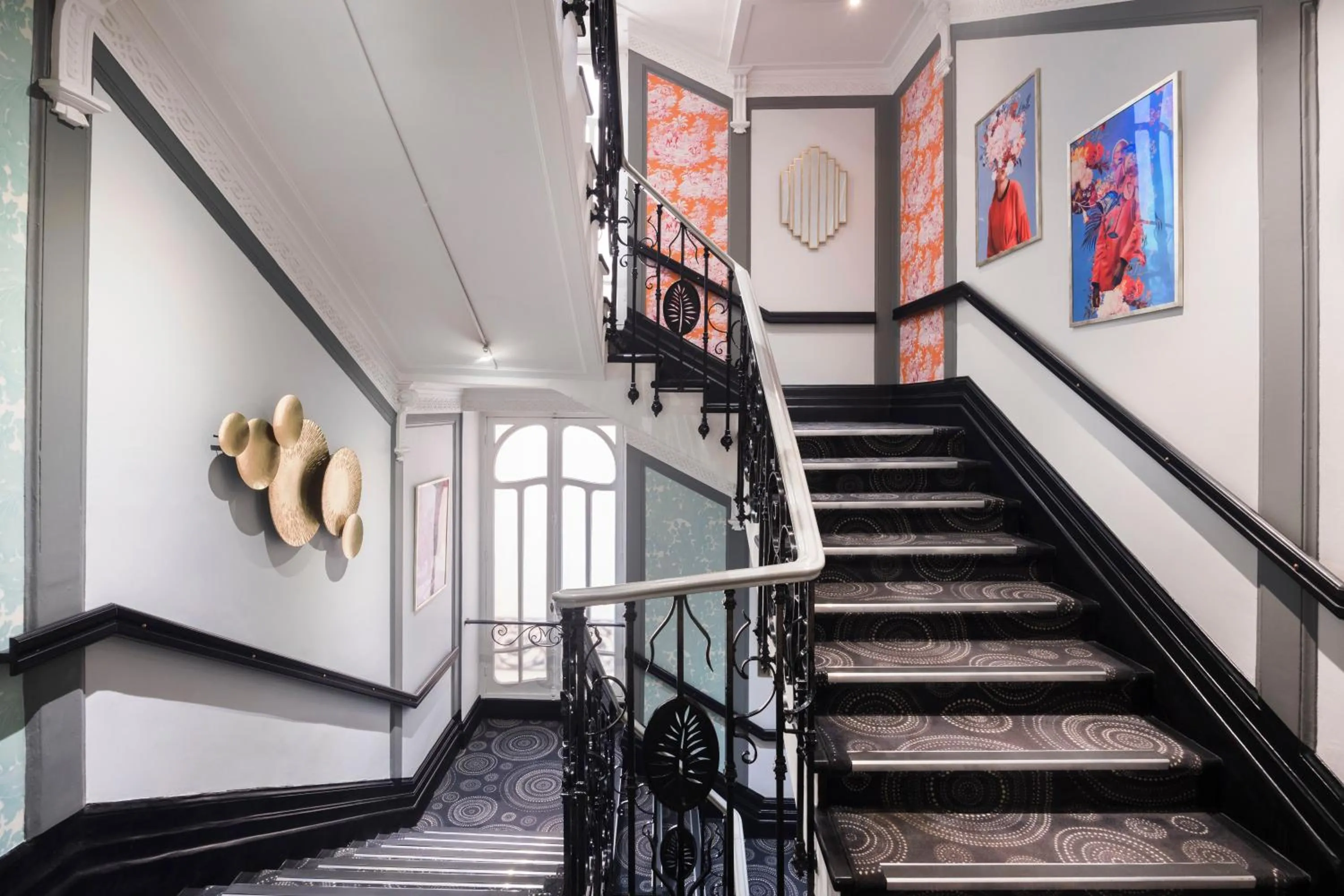 Property building in Best Western Plus Hôtel Massena Nice