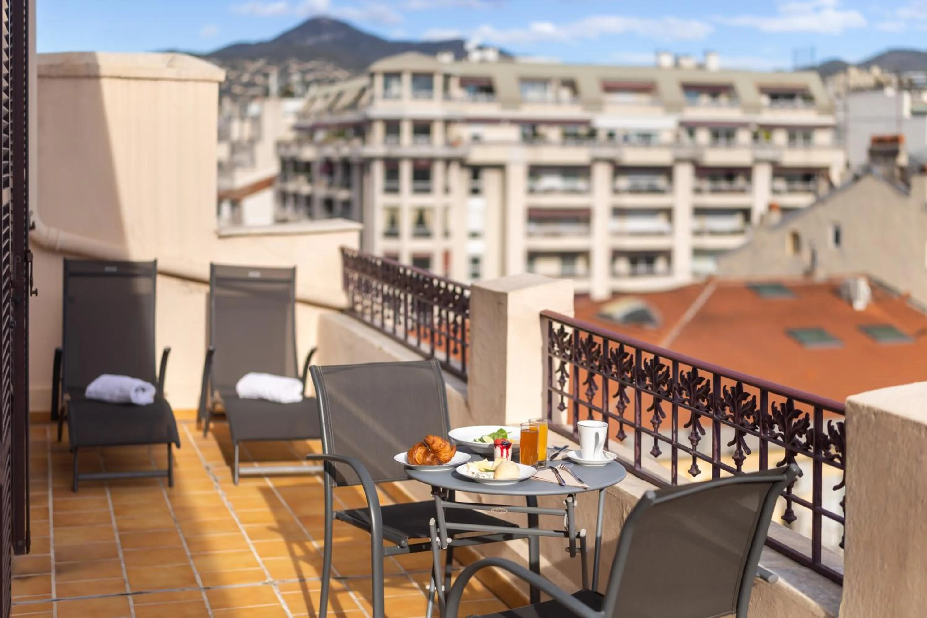 Balcony/Terrace in Best Western Plus Hôtel Massena Nice