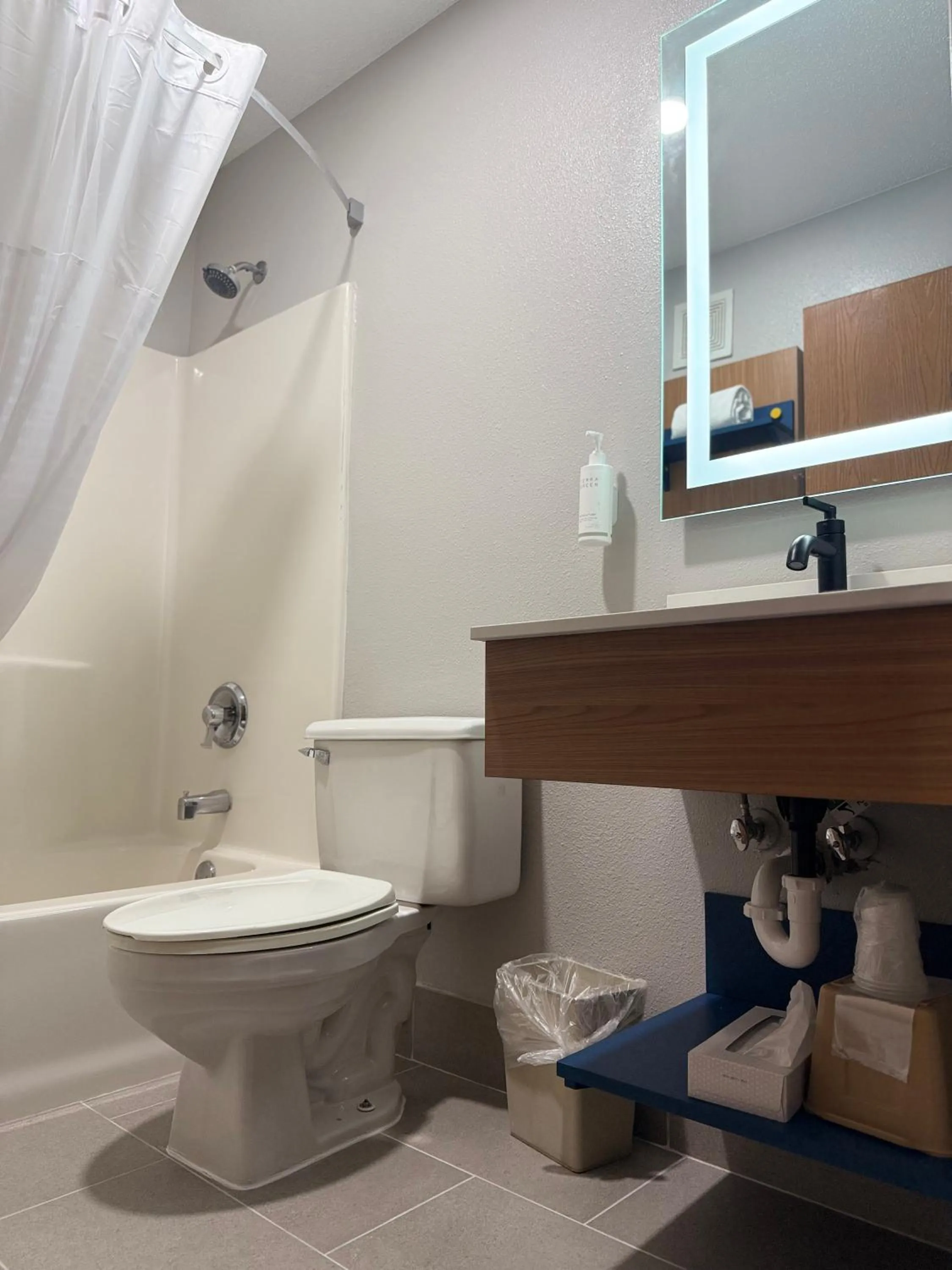 Microtel Inn & Suites by Wyndham Sioux Falls