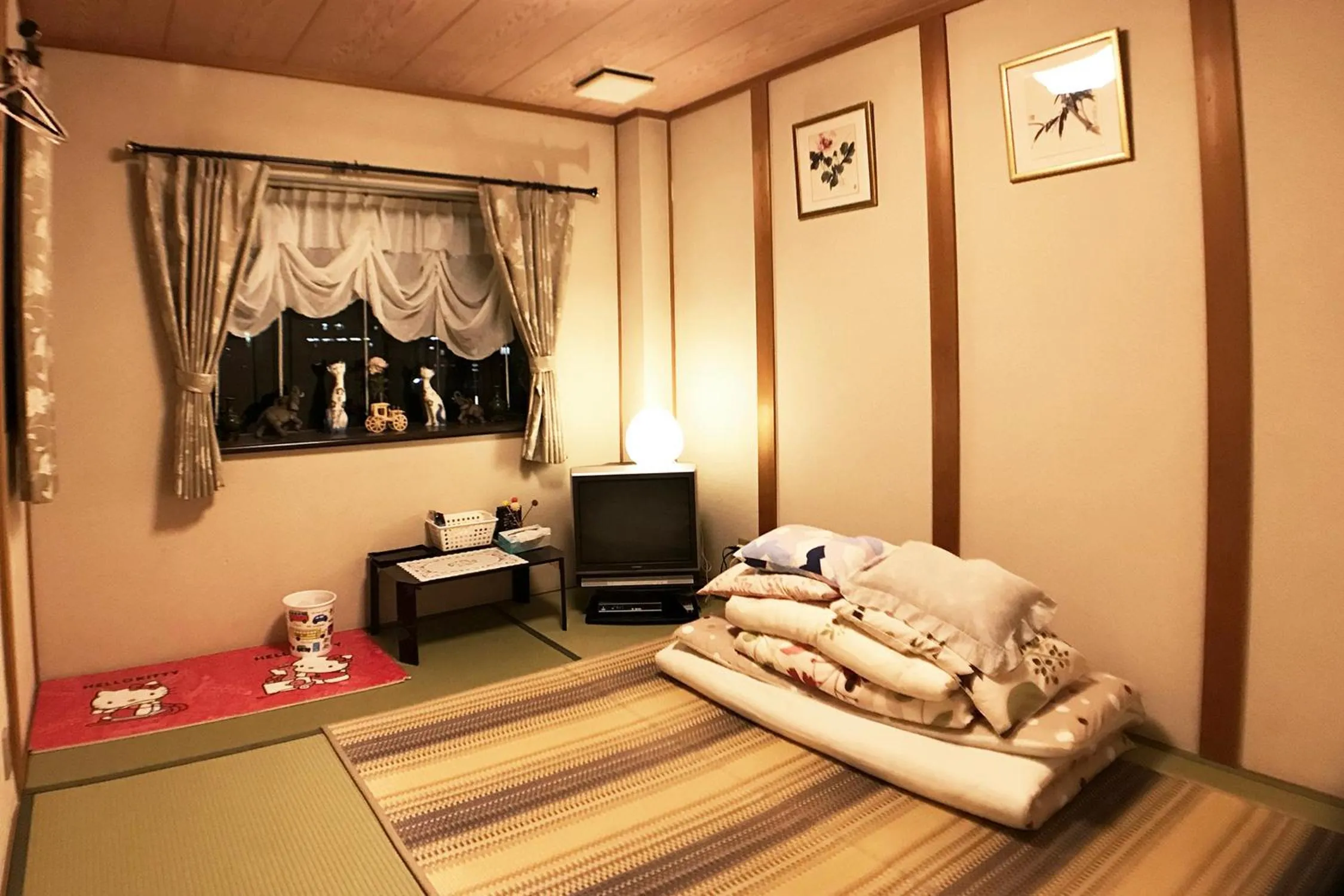 Bedroom, Bed in Nakagawa's Cozy House