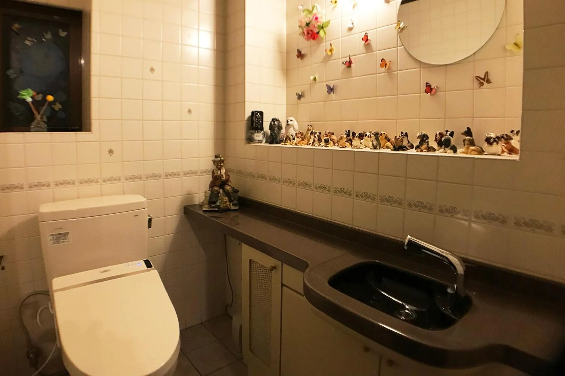 Toilet in Nakagawa's Cozy House