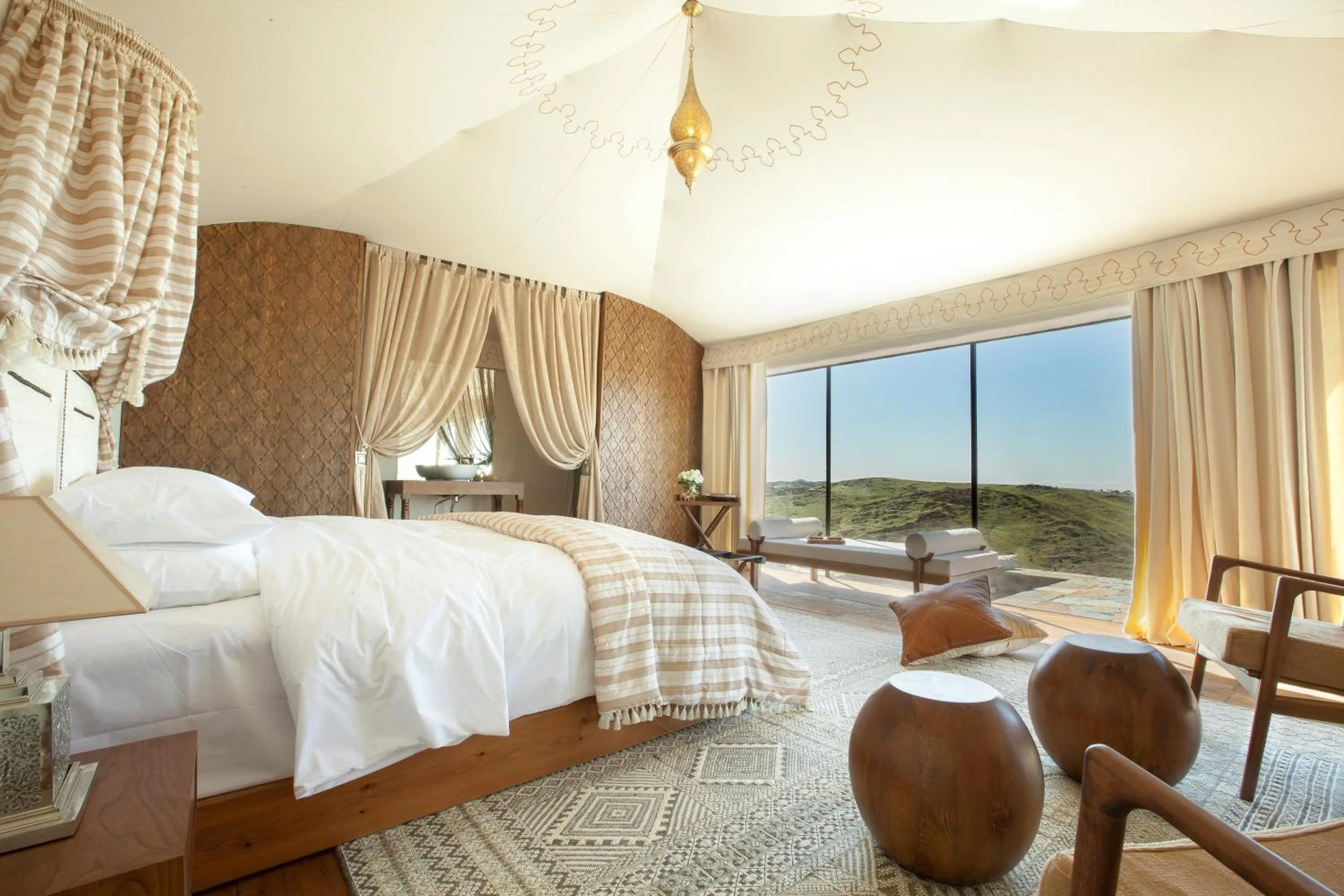 Photo of the whole room, Bed in The White Camel Camp - Agafay Desert Activities