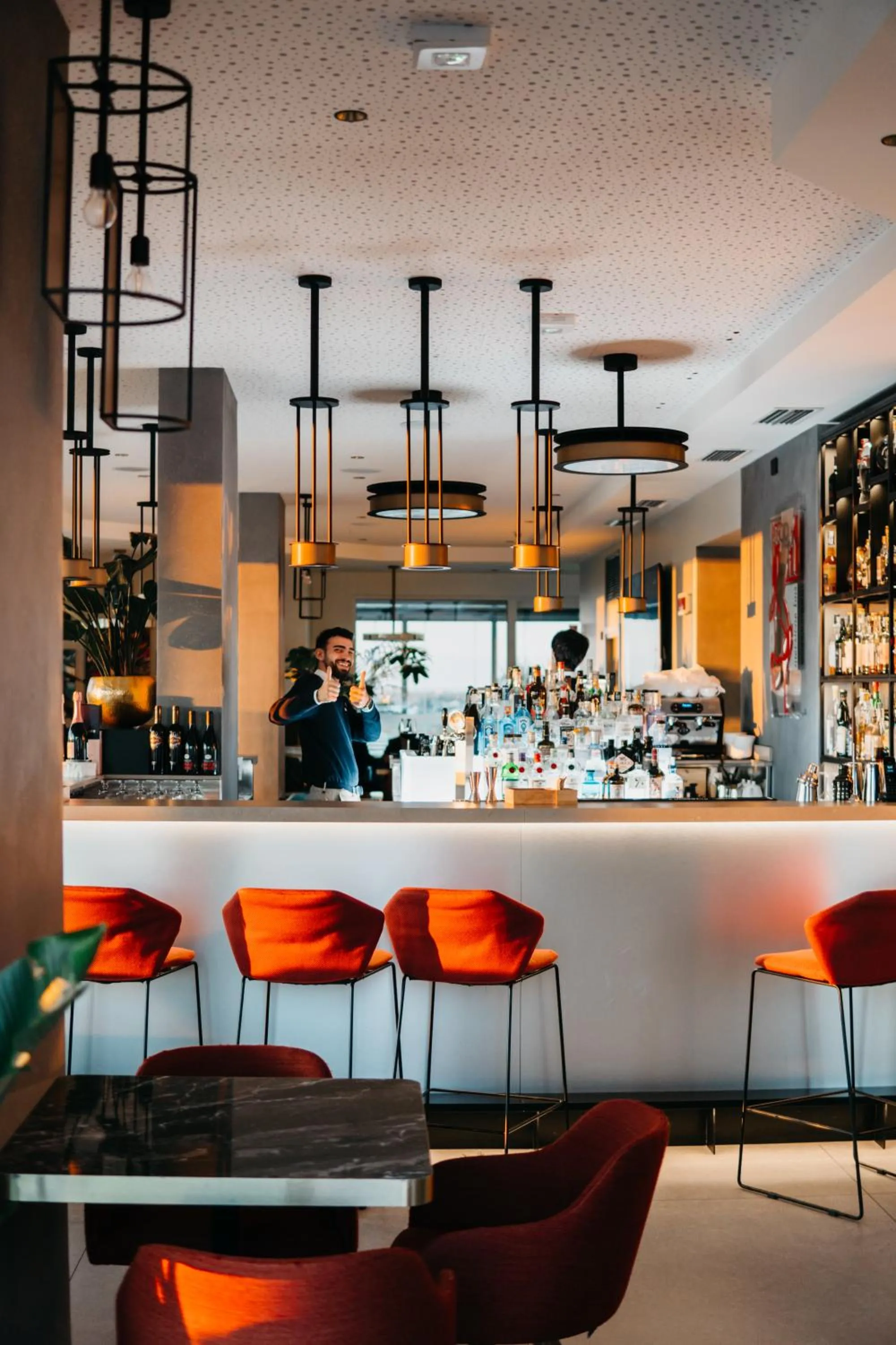 Restaurant/places to eat in J44 Lifestyle Hotel