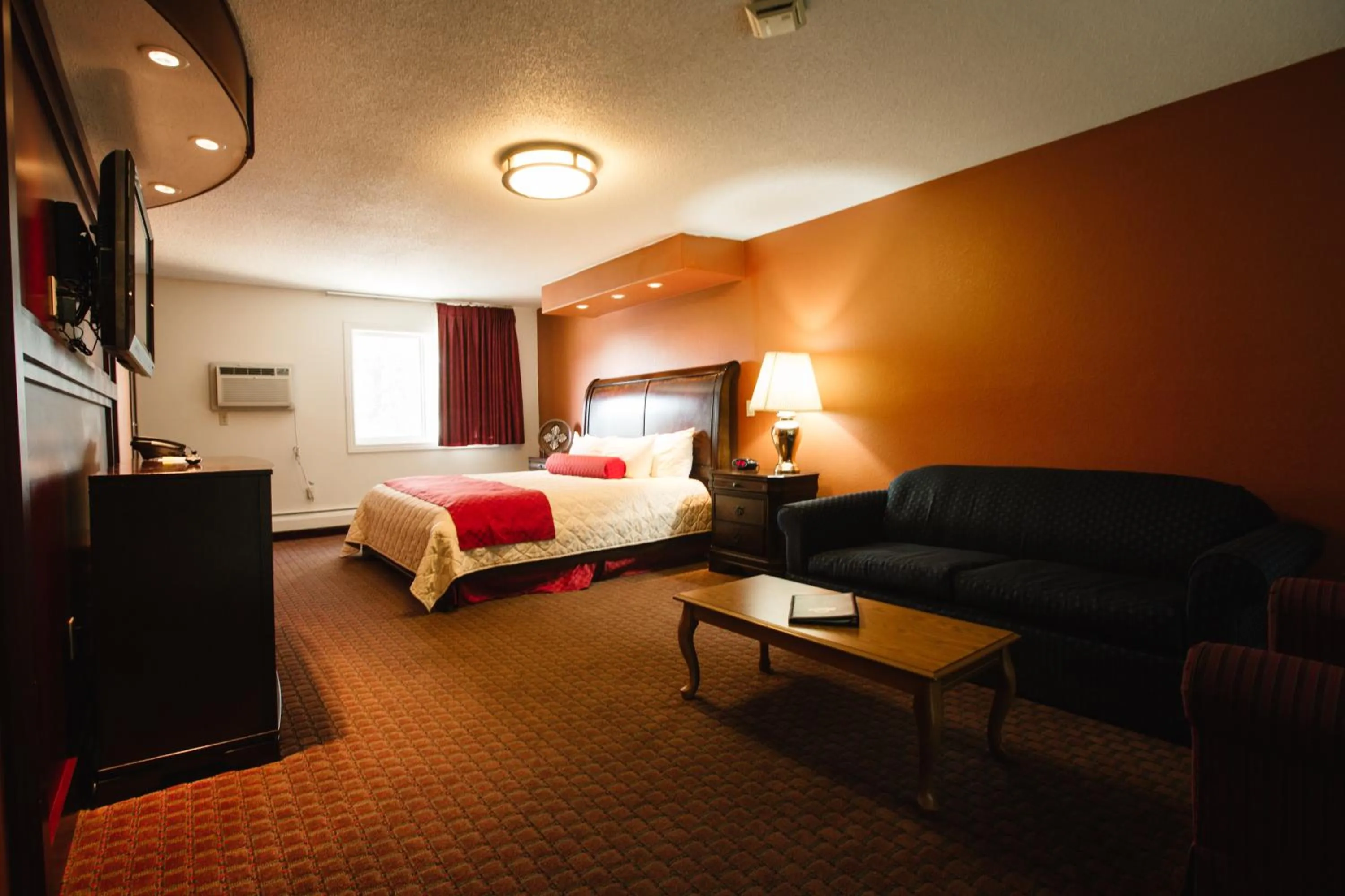 Photo of the whole room, Bed in Days Inn by Wyndham Minot