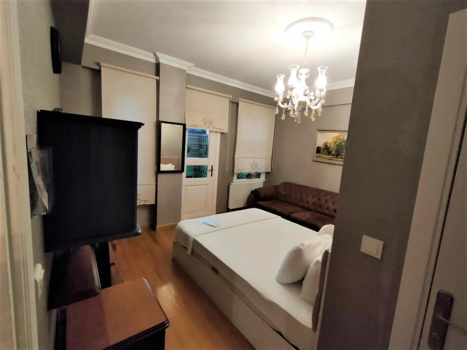 Bed in valide-maide hotel